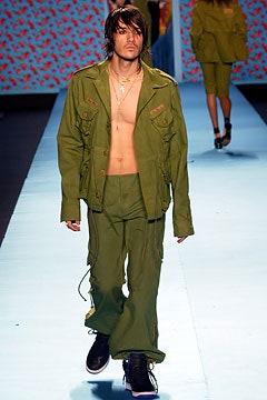 Betsey Johnson F/W 03 Look 217