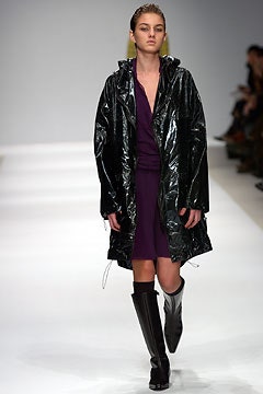 Burberry F/W 03 Look 43