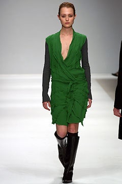 Burberry F/W 03 Look 61