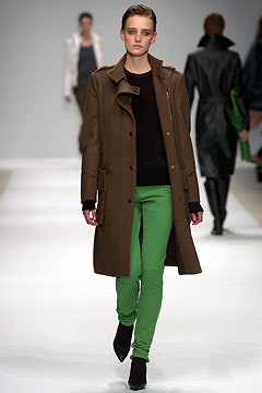 Burberry F/W 03 Look 79
