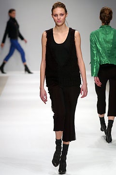 Burberry F/W 03 Look 173