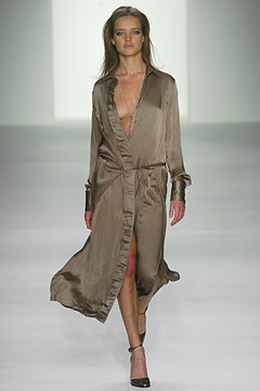 Calvin Klein Collection F/W 04 Look 1