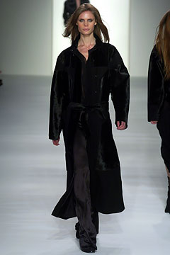 Calvin Klein Collection F/W 04 Look 128