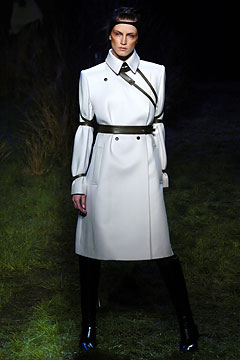 Boudicca F/W 04 Look 47