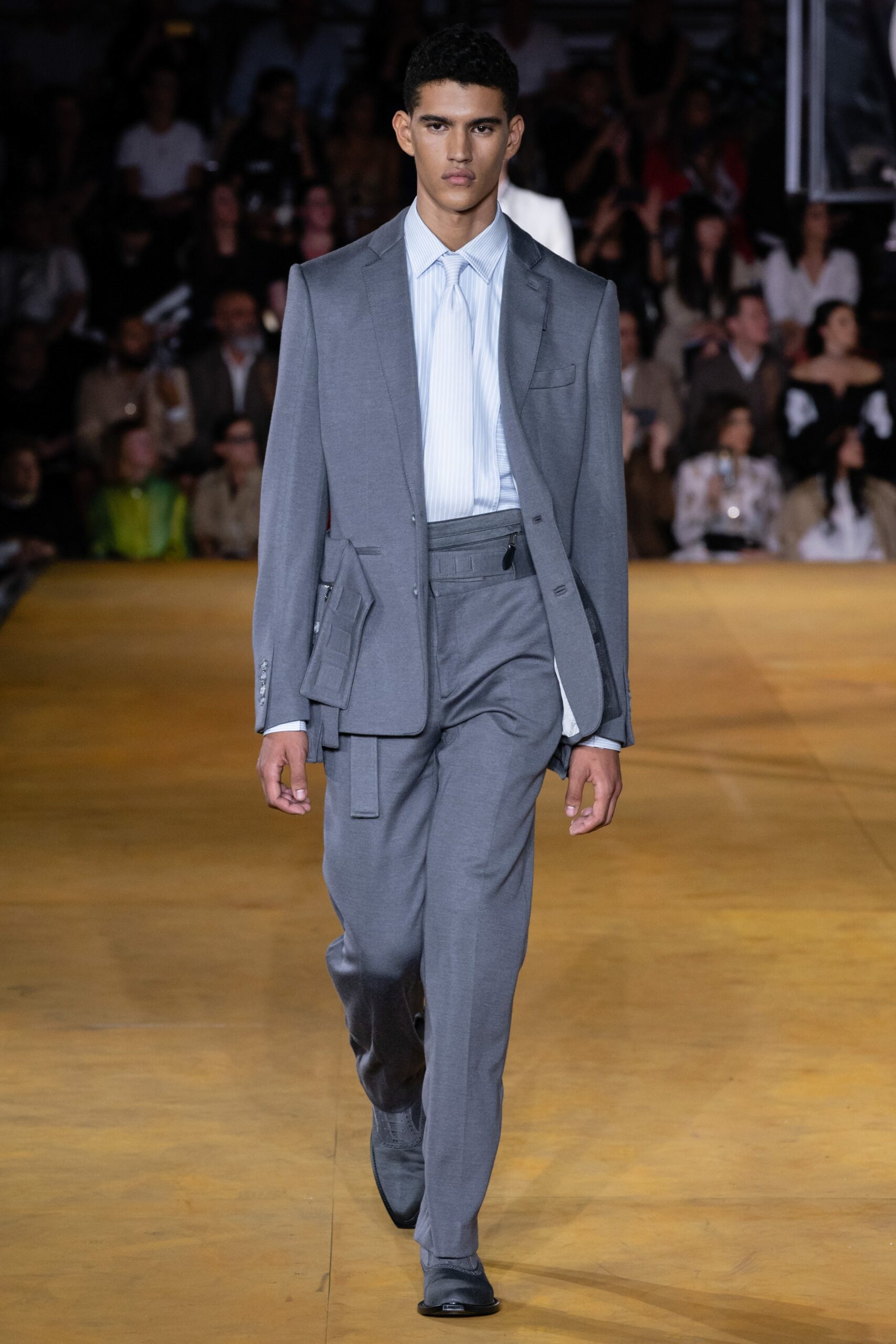 Burberry S/S 20 Menswear Look 438