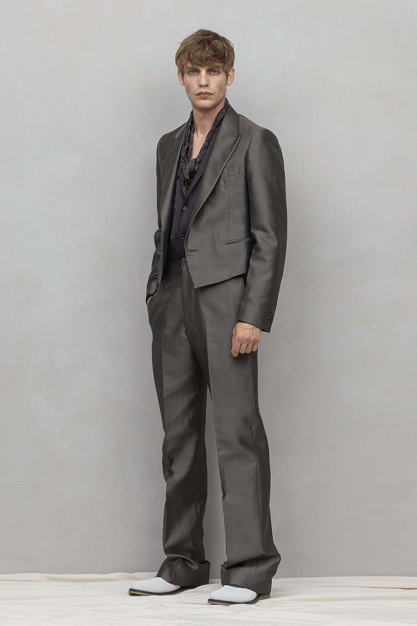Bottega Veneta S/S 17 Menswear Look 185