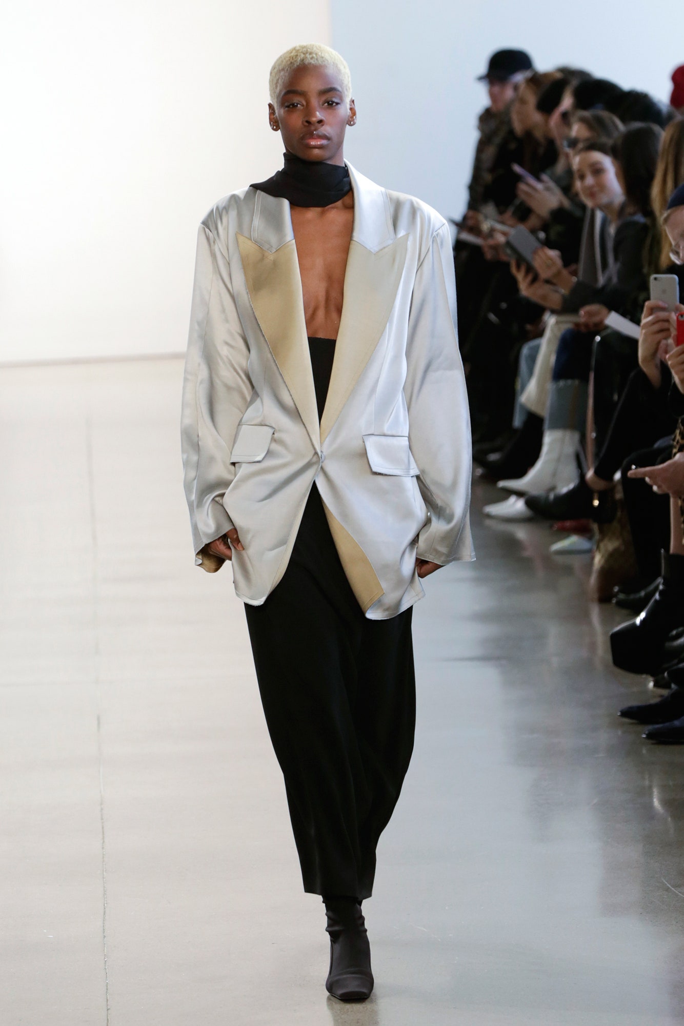 Bevza F/W 18 Look 222