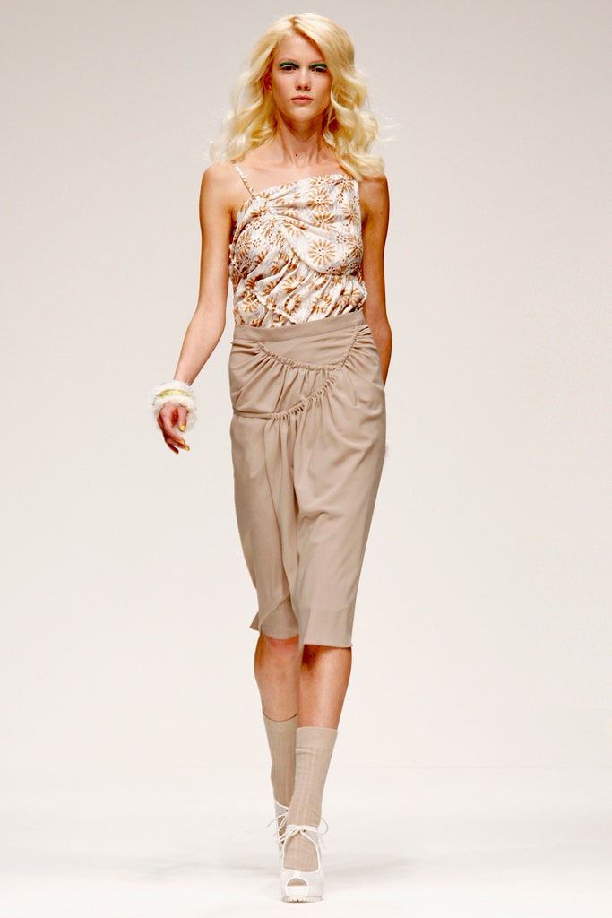 Betty Jackson S/S 11 Look 81