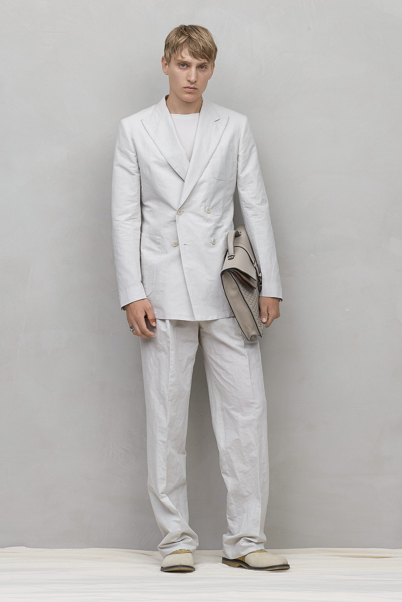 Bottega Veneta S/S 17 Menswear Look 322