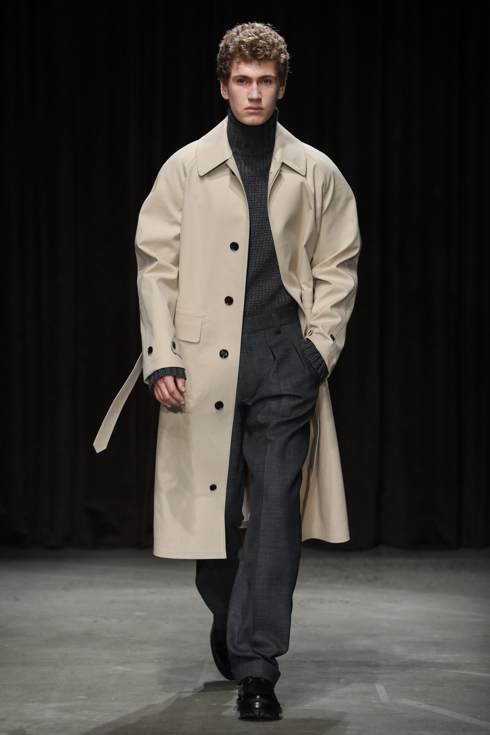 Boss F/W 17 Menswear Look 17