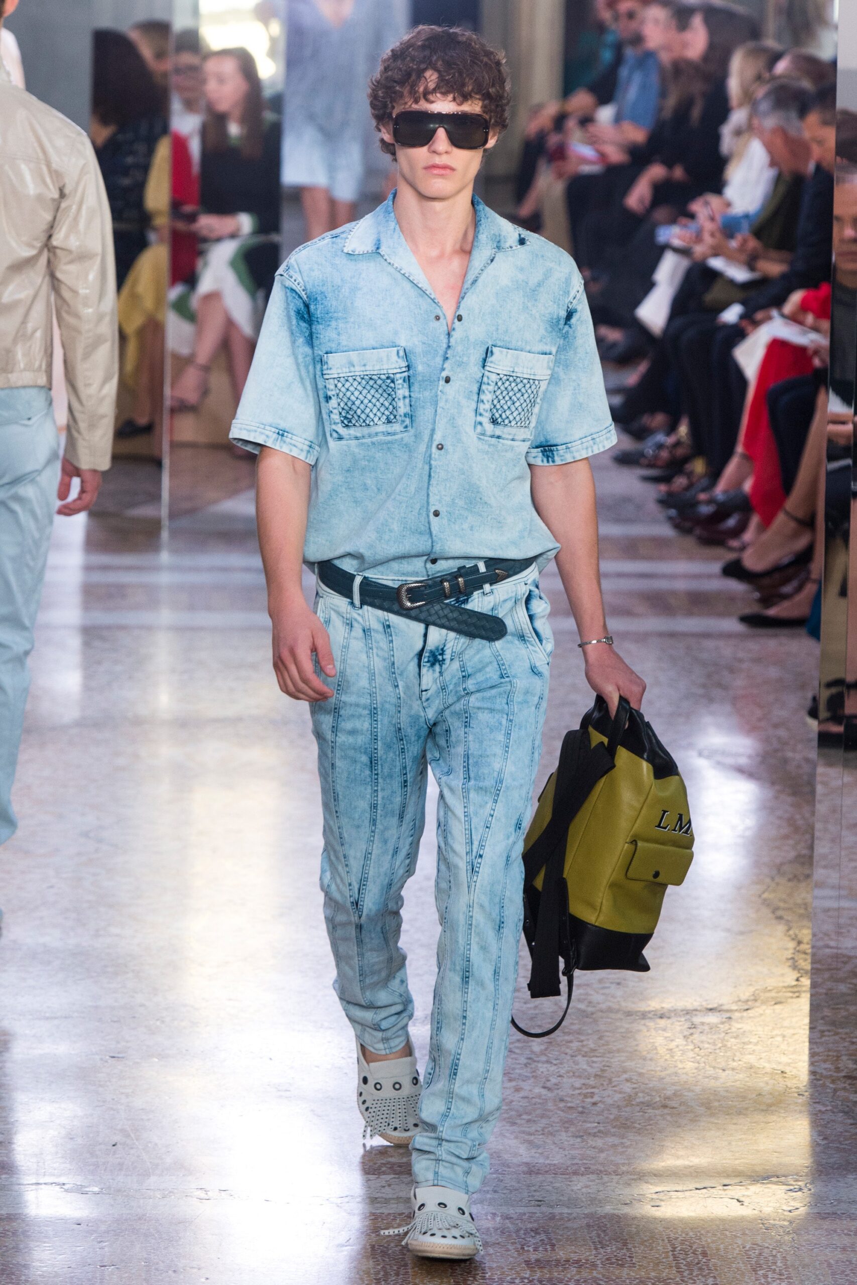 Bottega Veneta S/S 18 Look 425