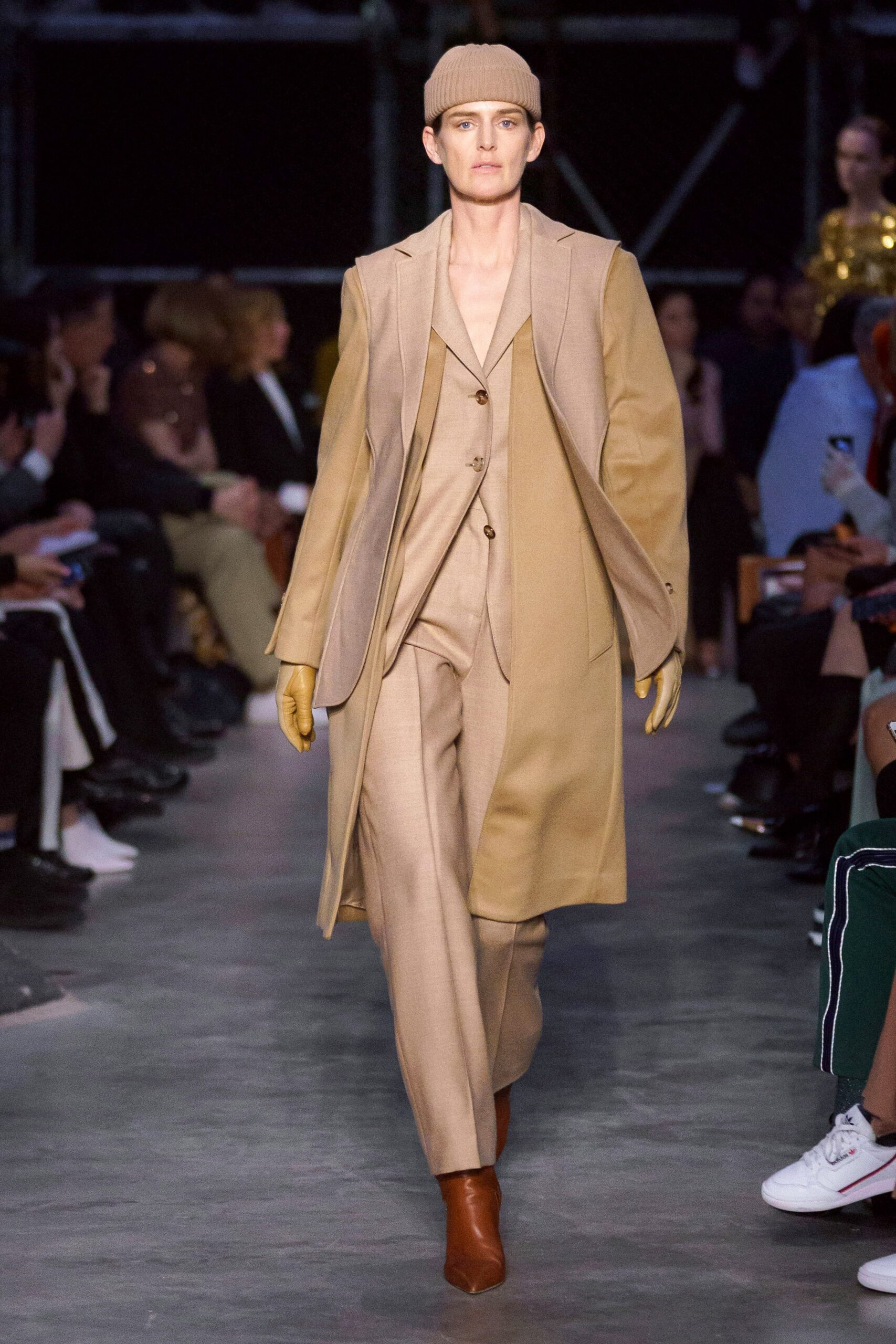 Burberry F/W 19 Menswear Look 936