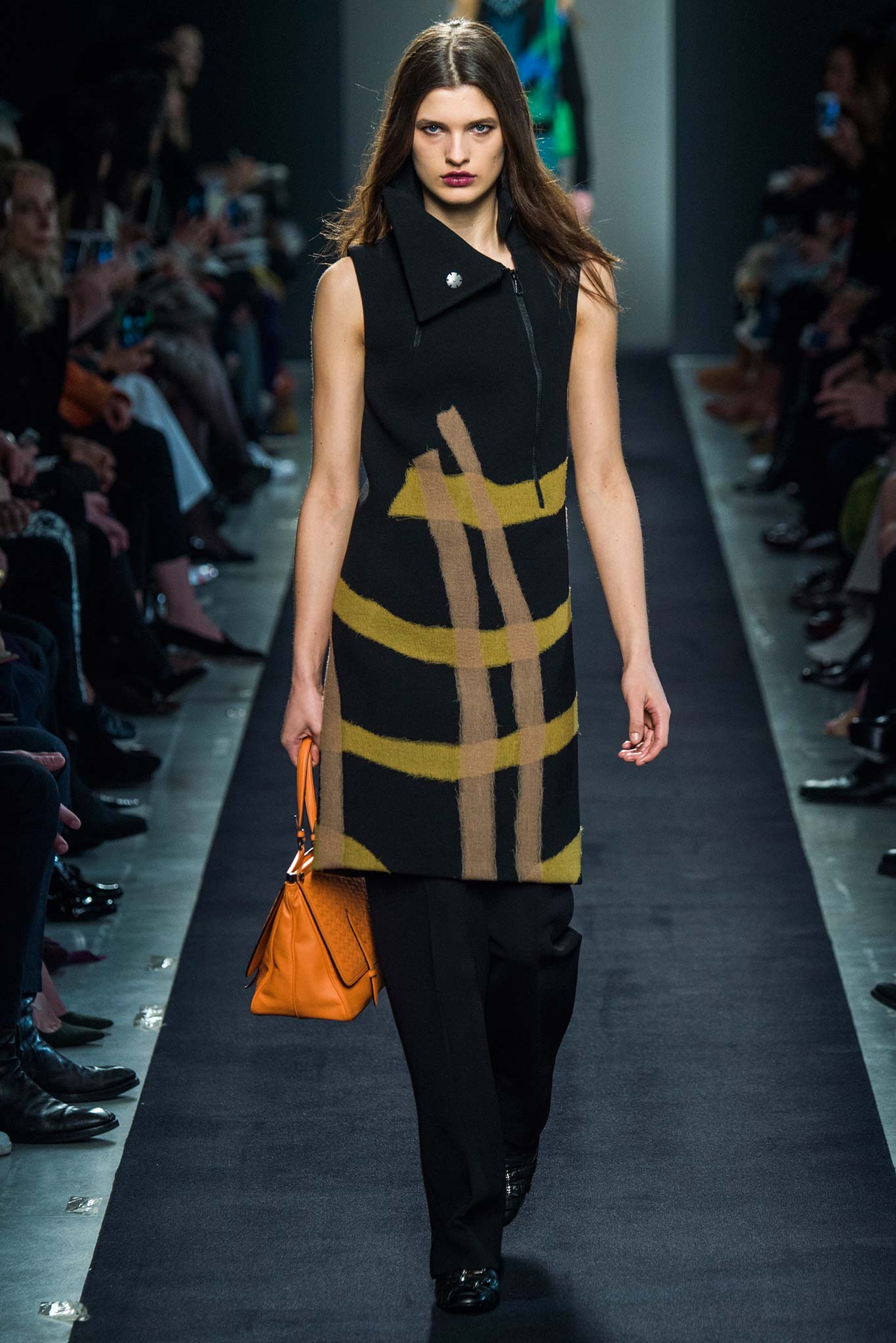 Bottega Veneta F/W 15 Look 86