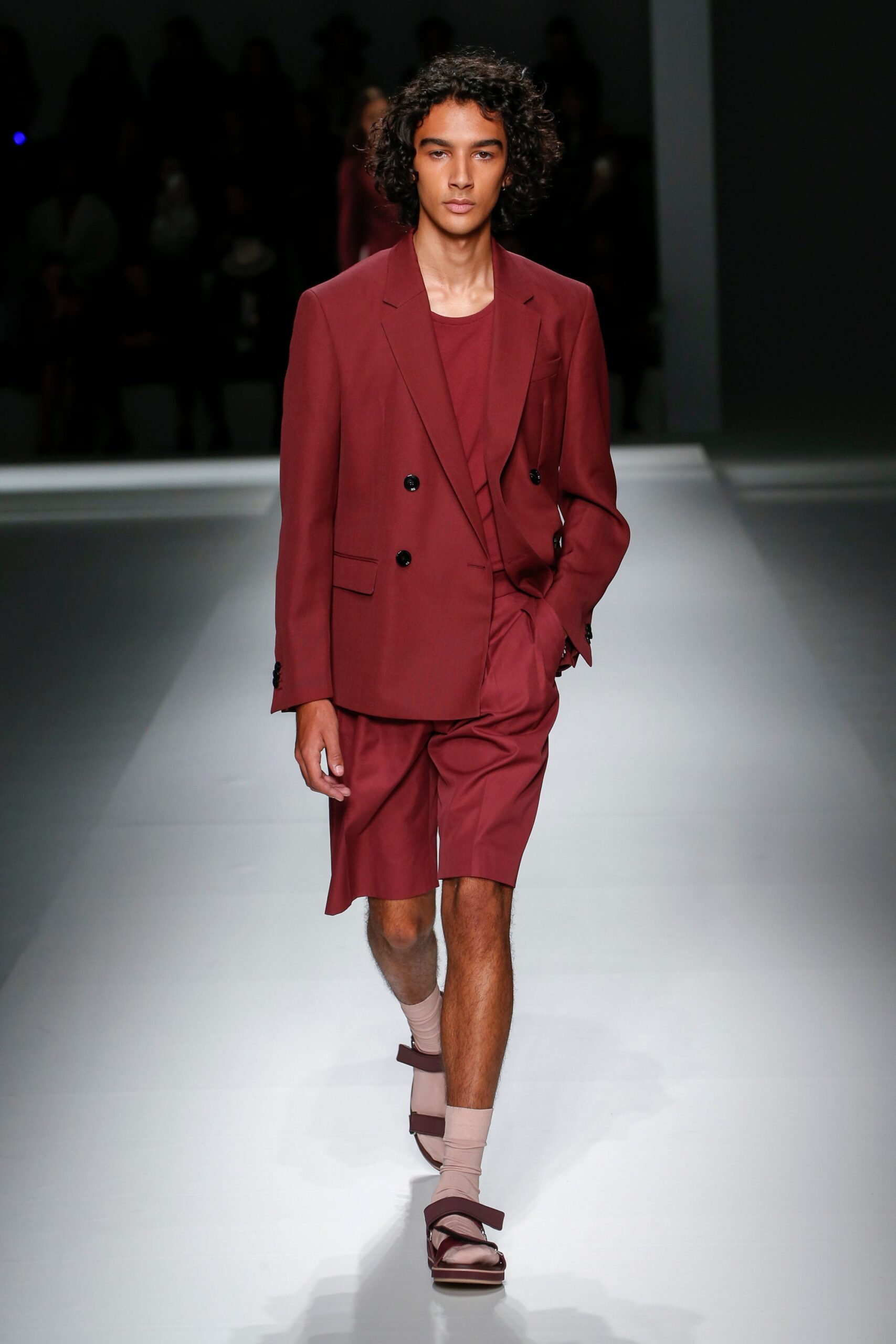 Boss S/S 19 Menswear Look 163