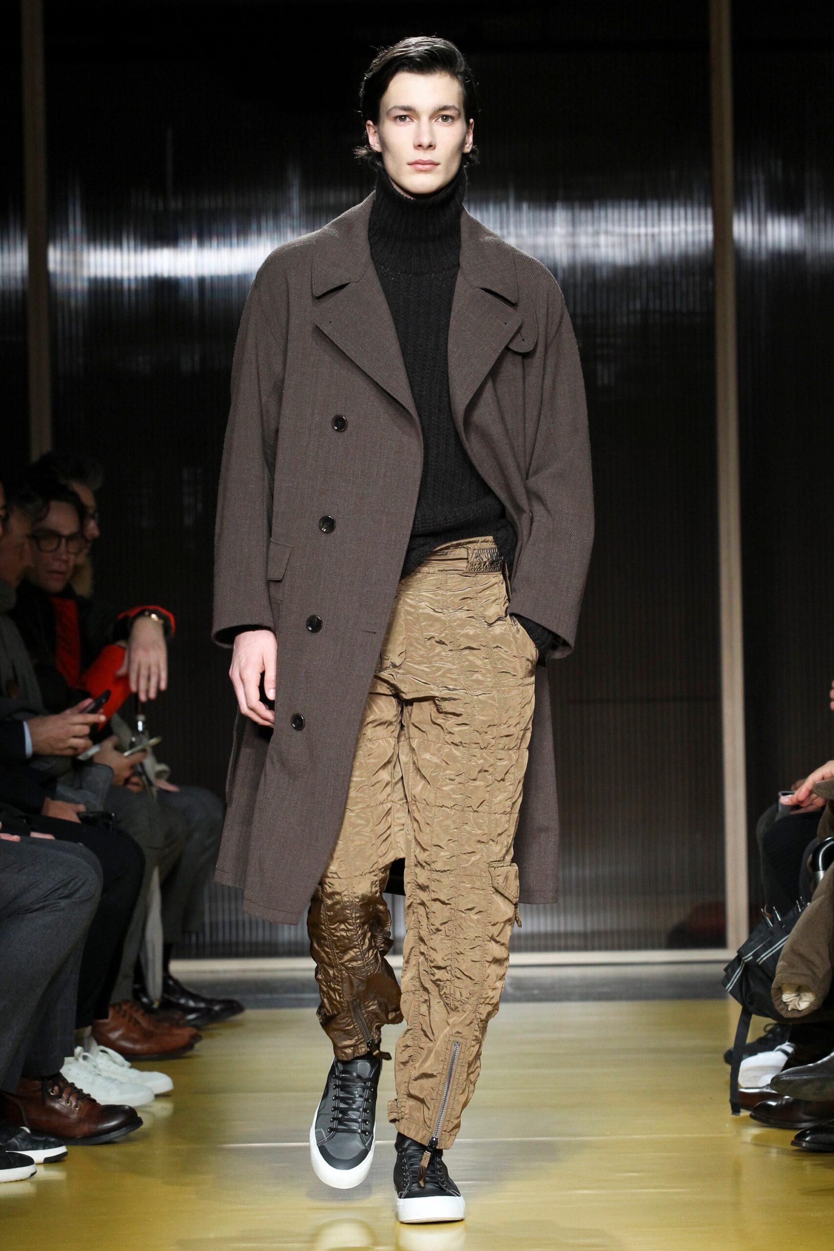 Boss F/W 18 Menswear Look 232