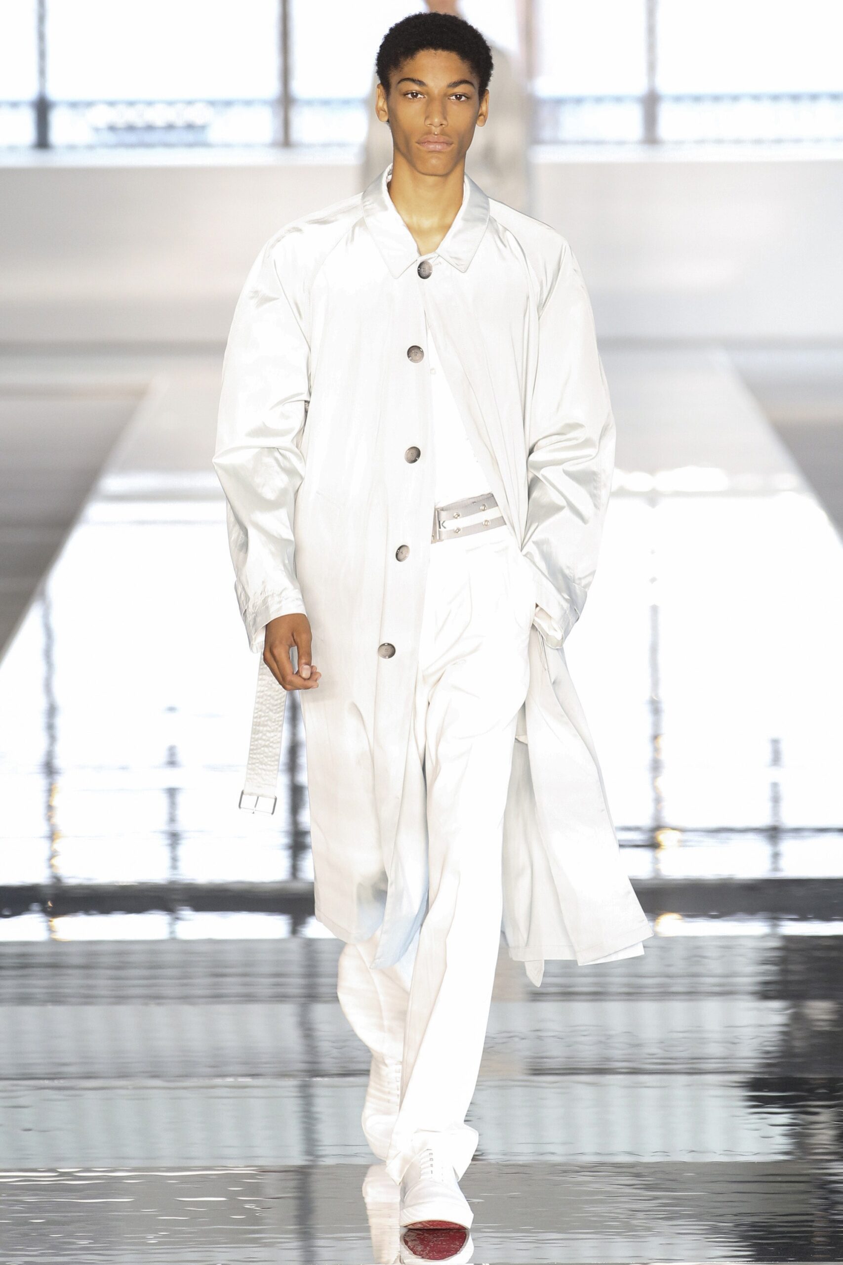 Boss S/S 18 Menswear Look 35