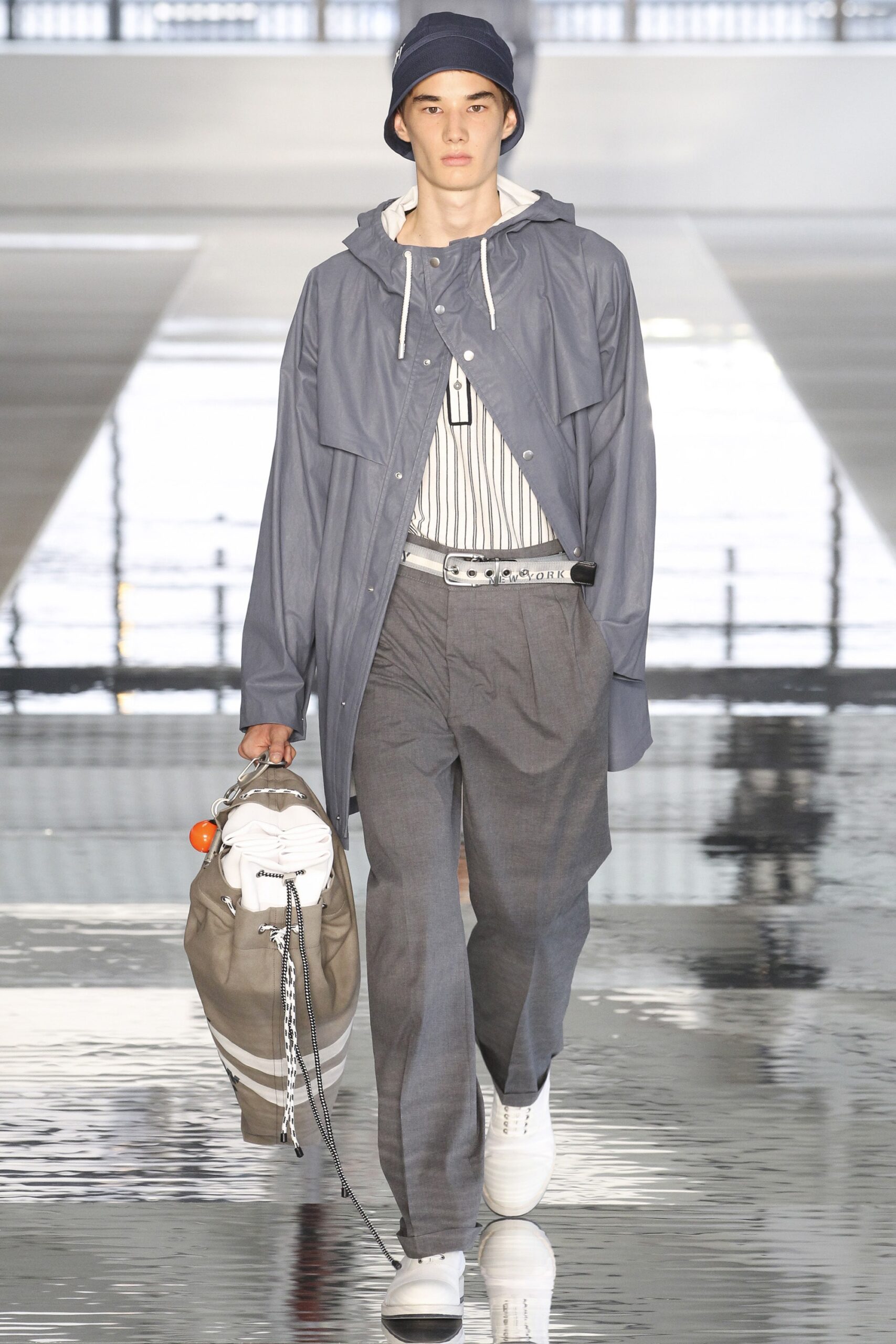 Boss S/S 18 Menswear Look 76