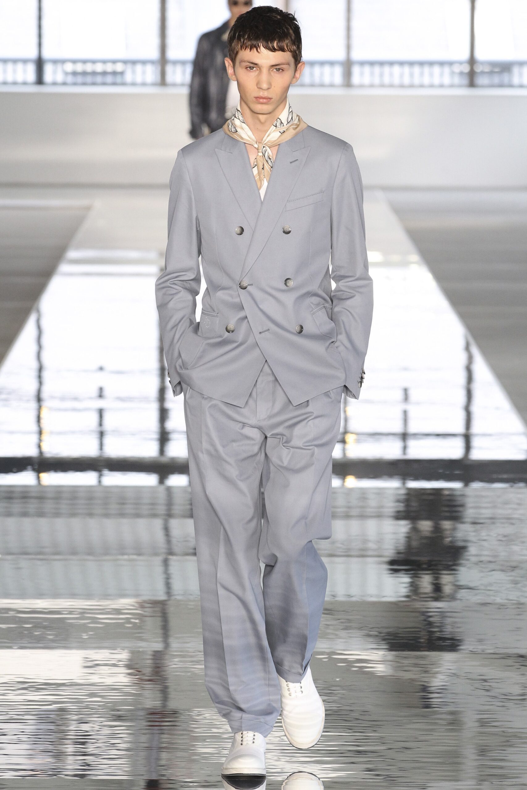 Boss S/S 18 Menswear Look 83