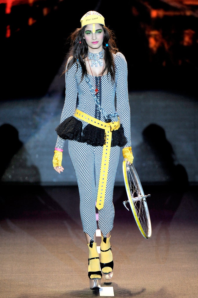 Betsey Johnson S/S 11 Look 25