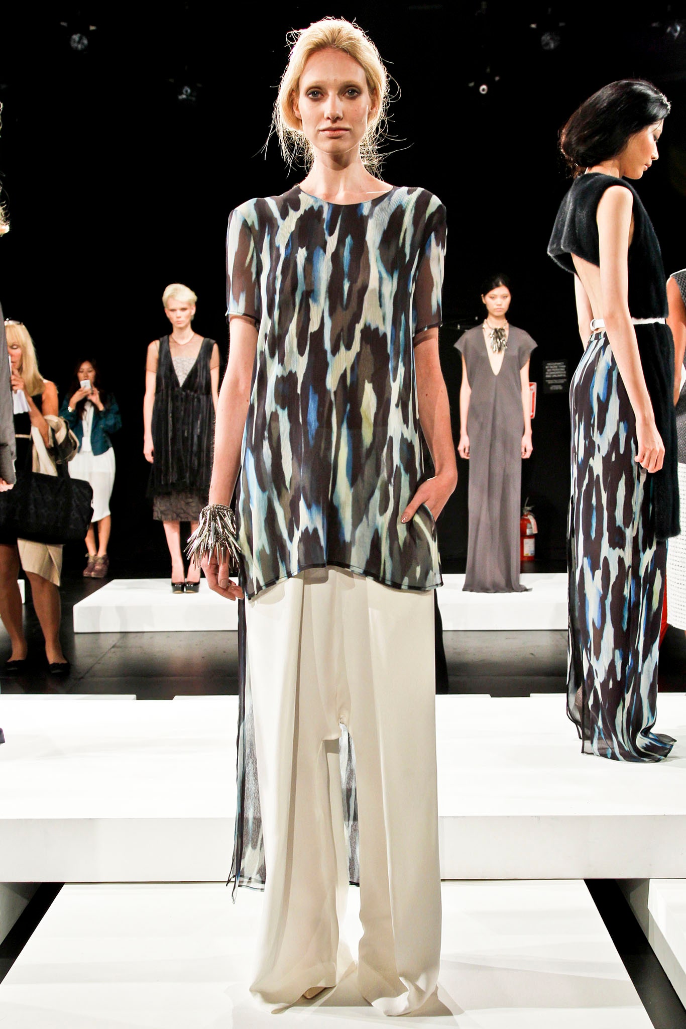Brandon Sun S/S 13 Look 38