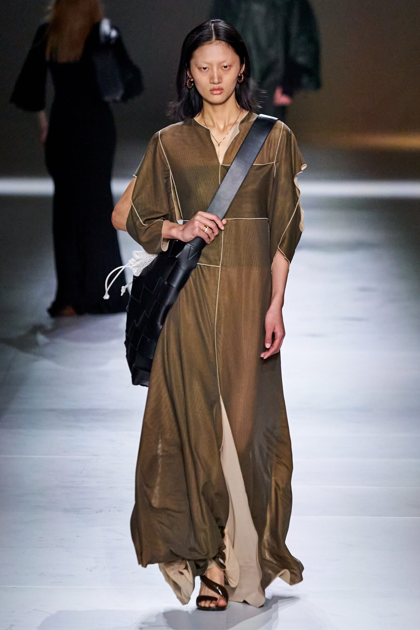 Bottega Veneta F/W 20 Look 355