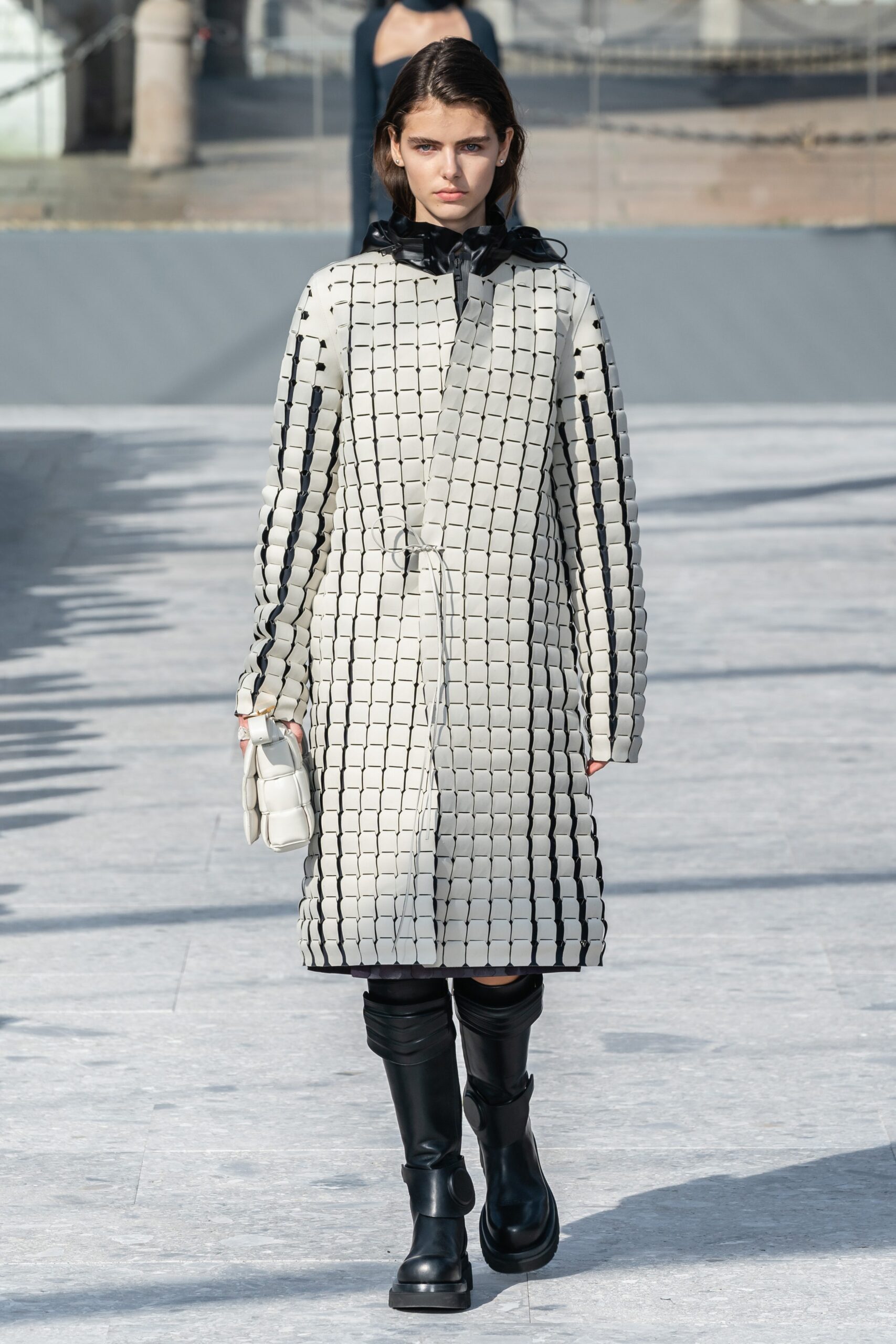 Bottega Veneta F/W 19 Look 486