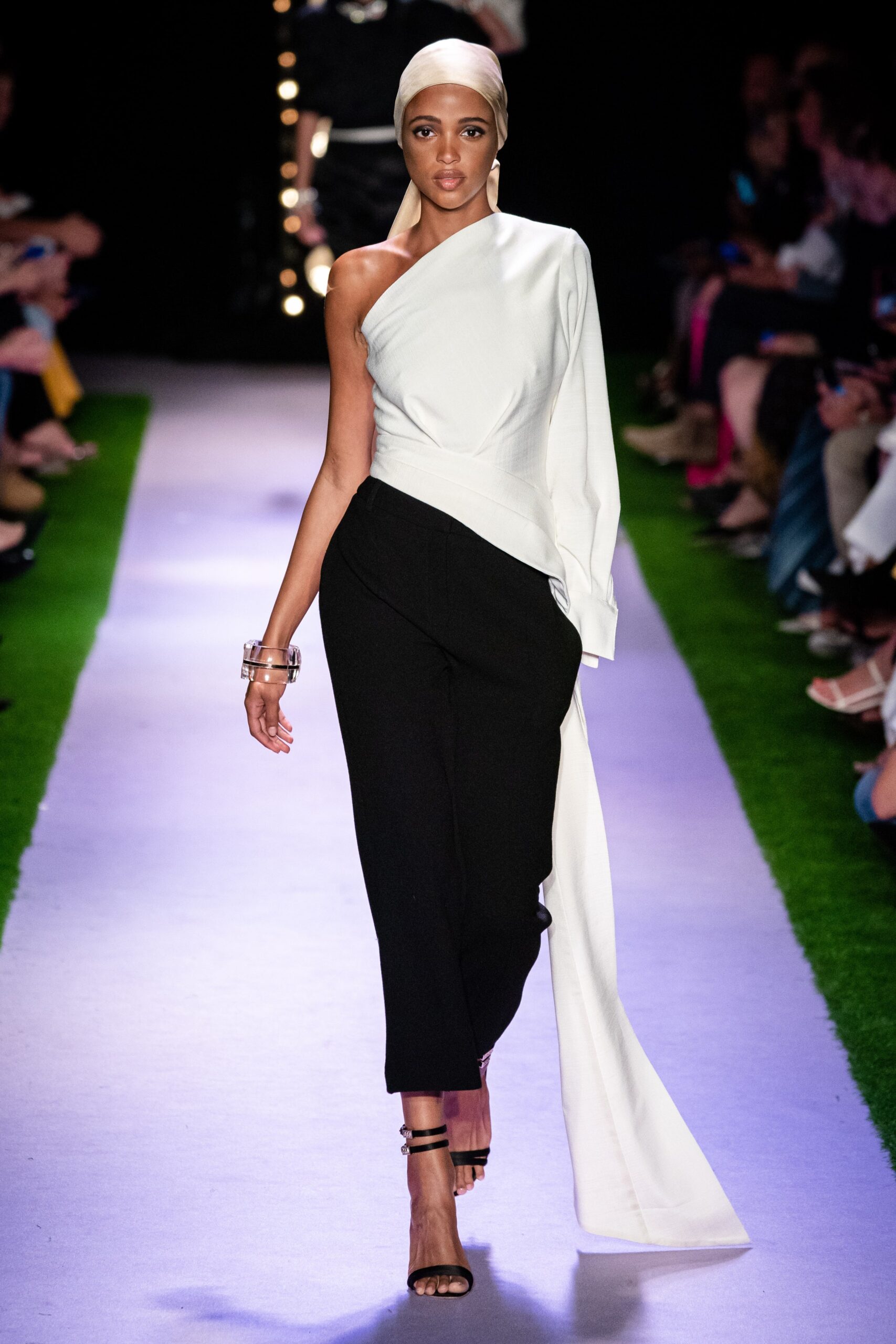 Brandon Maxwell S/S 20 Look 580
