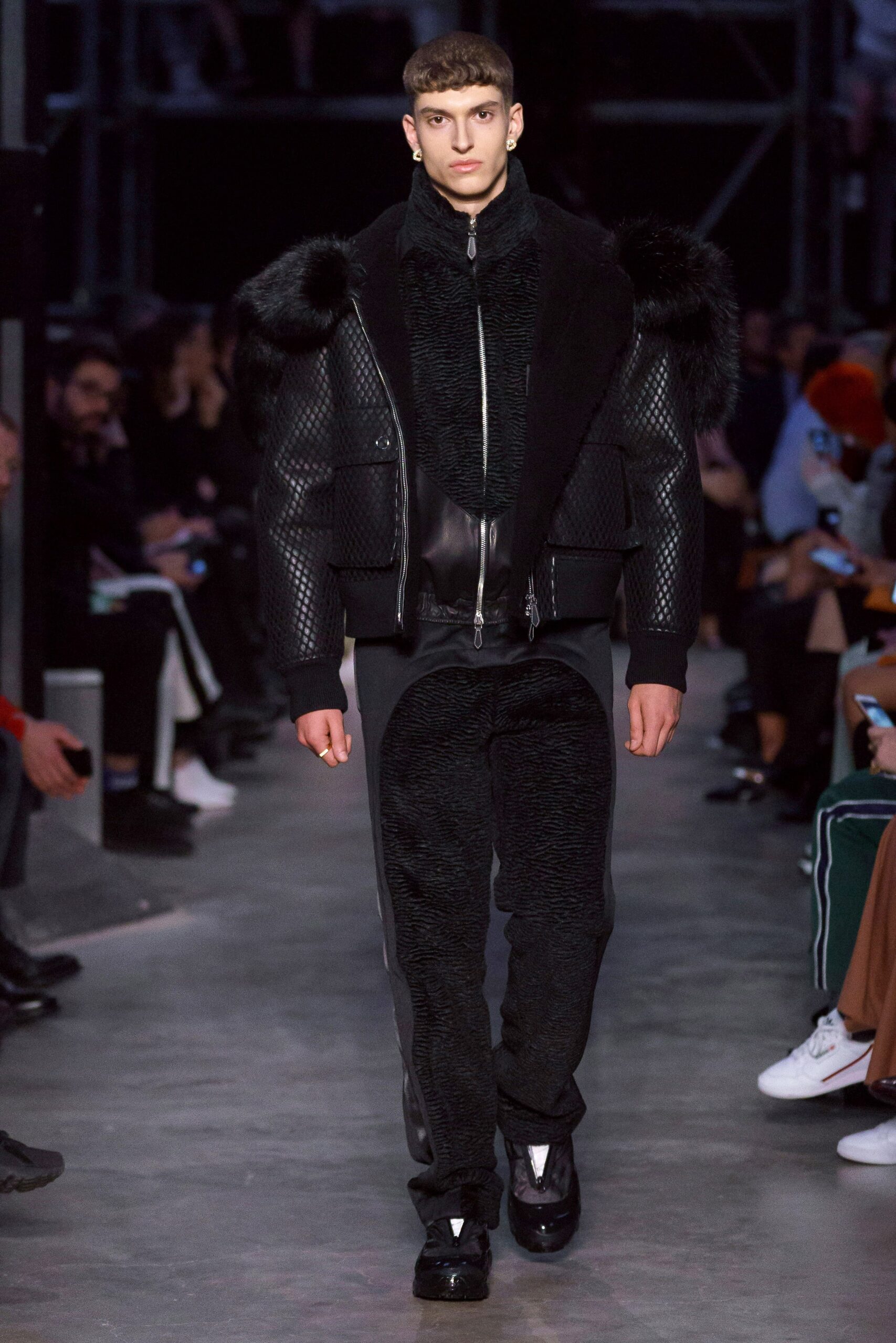 Burberry F/W 19 Menswear Look 524