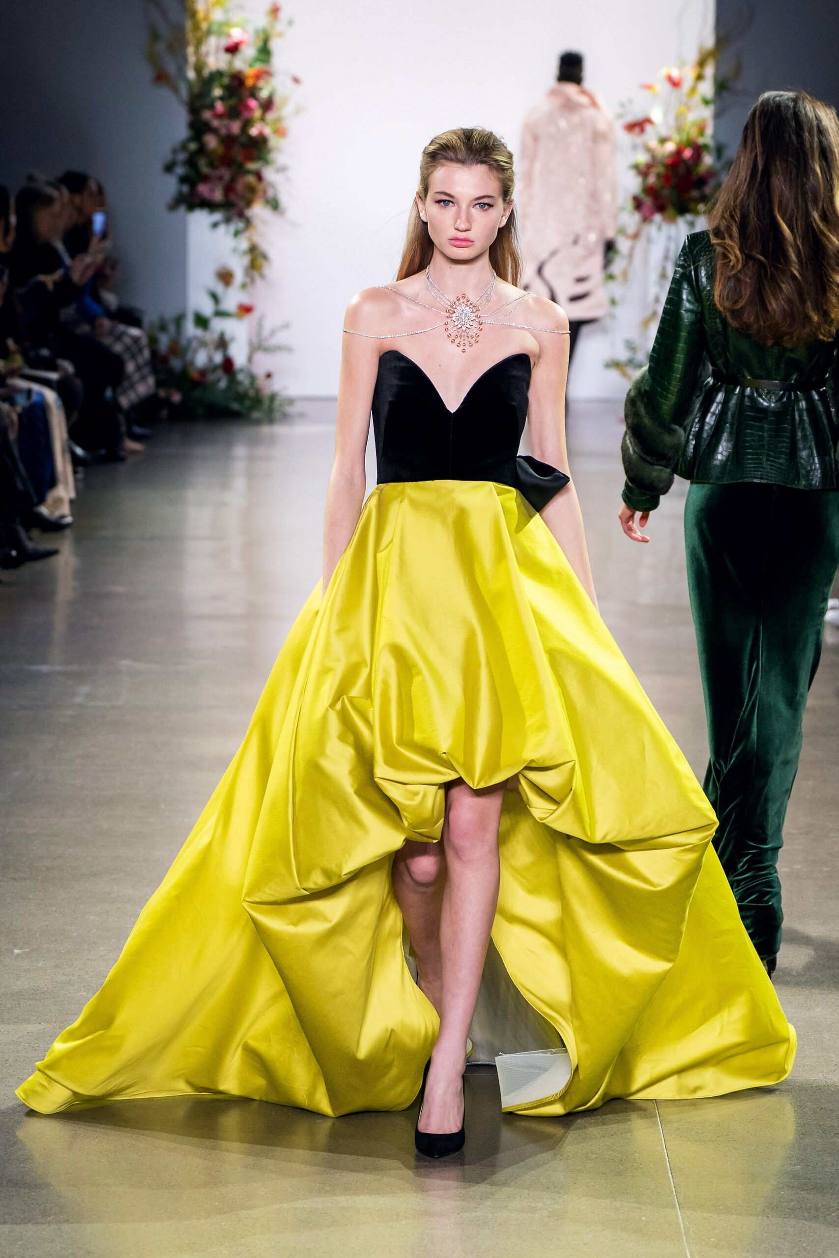 Bibhu Mohapatra F/W 19 Look 401