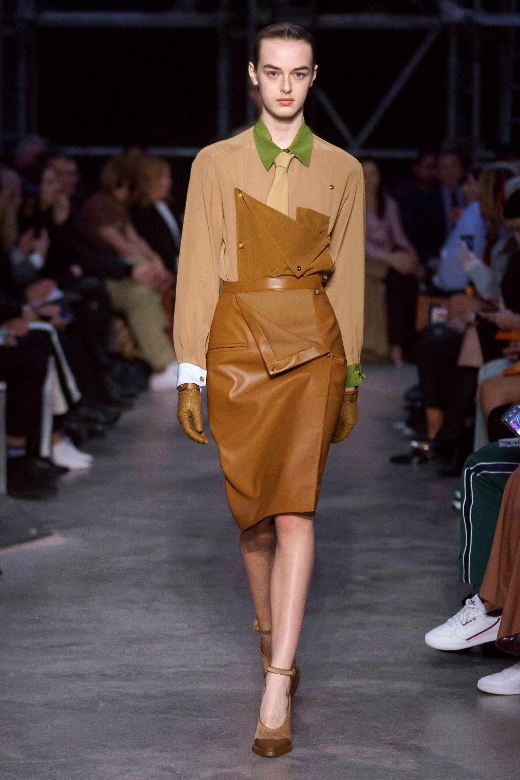 Burberry F/W 19 Menswear Look 617