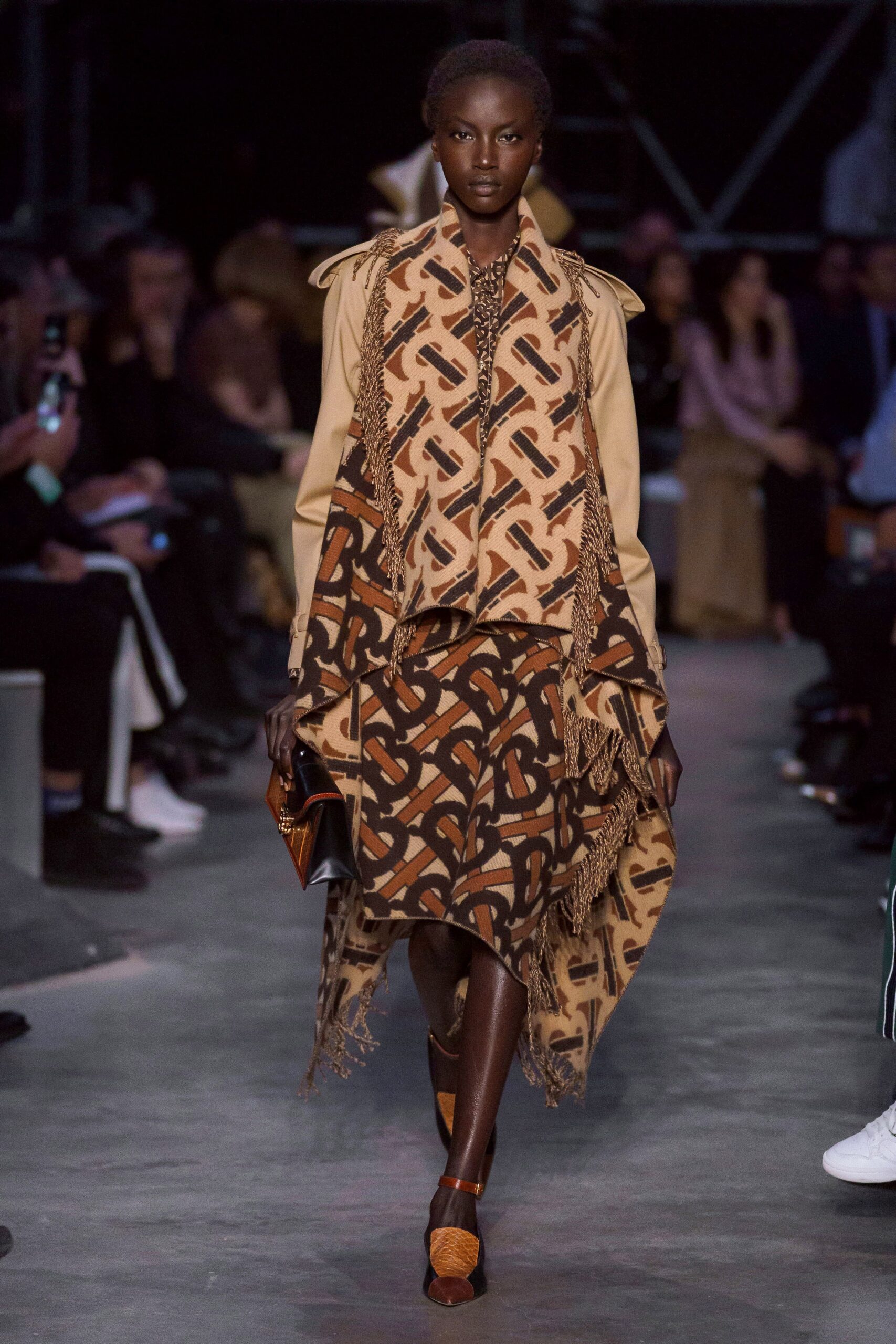 Burberry F/W 19 Menswear Look 701