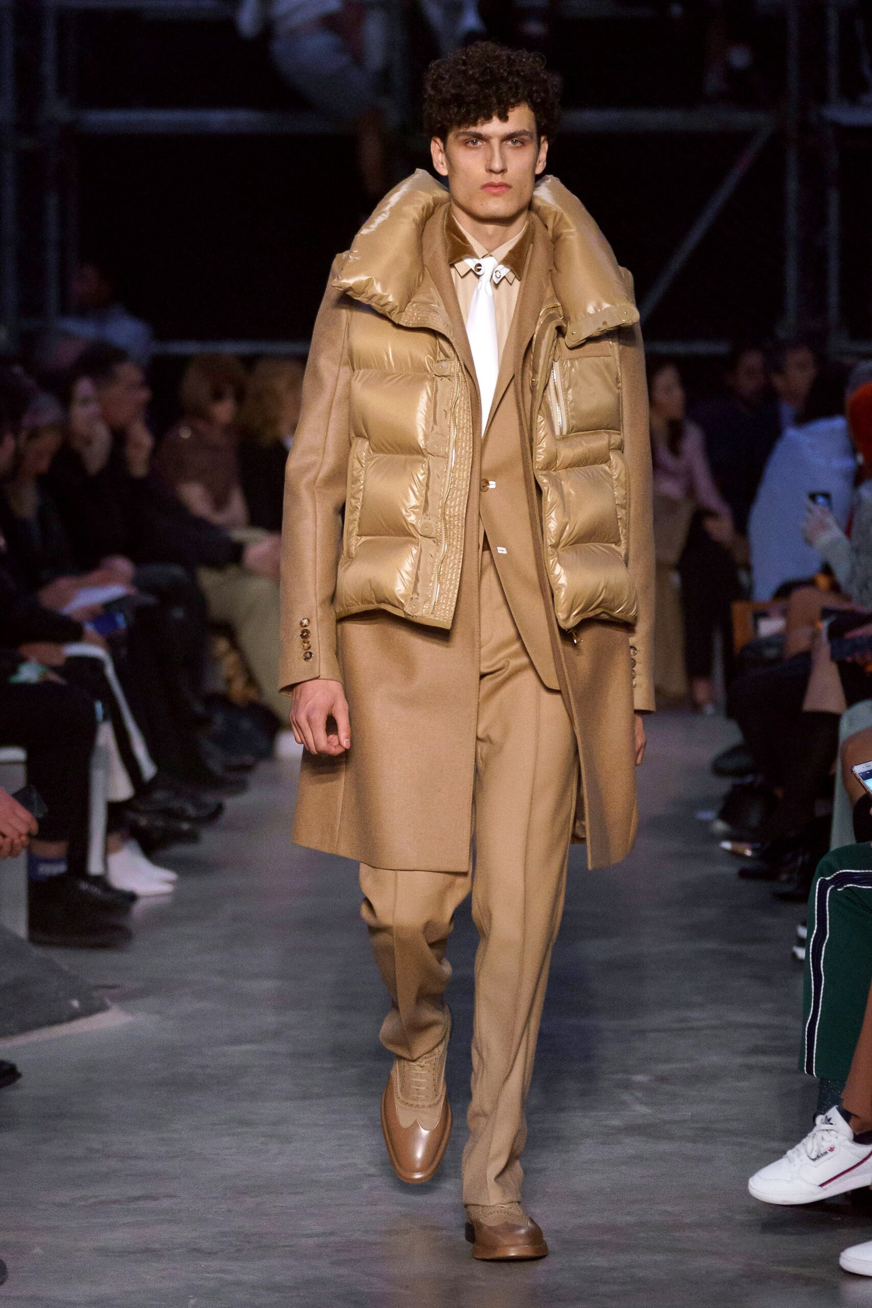 Burberry F/W 19 Menswear Look 908
