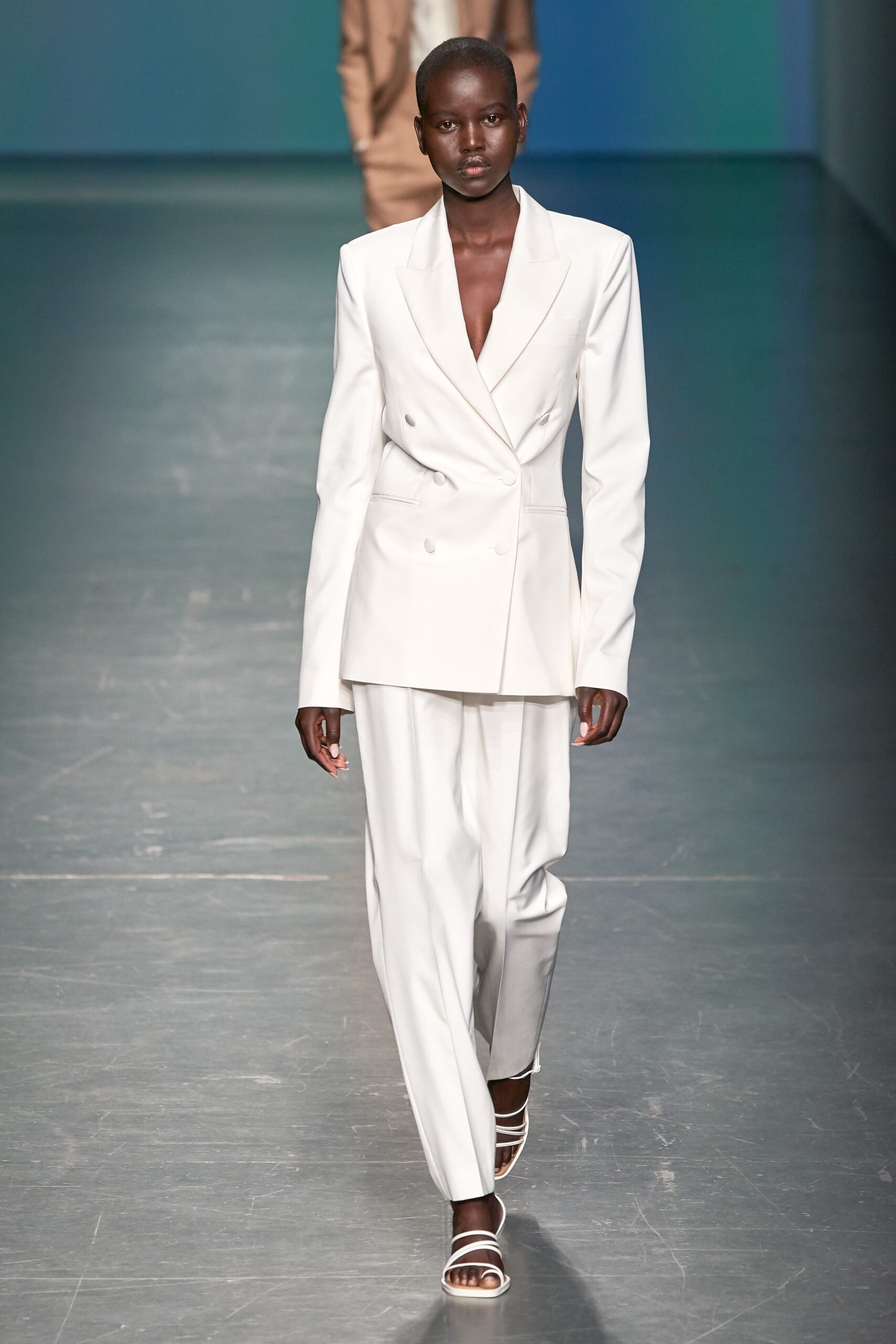 Boss S/S 20 Look 669