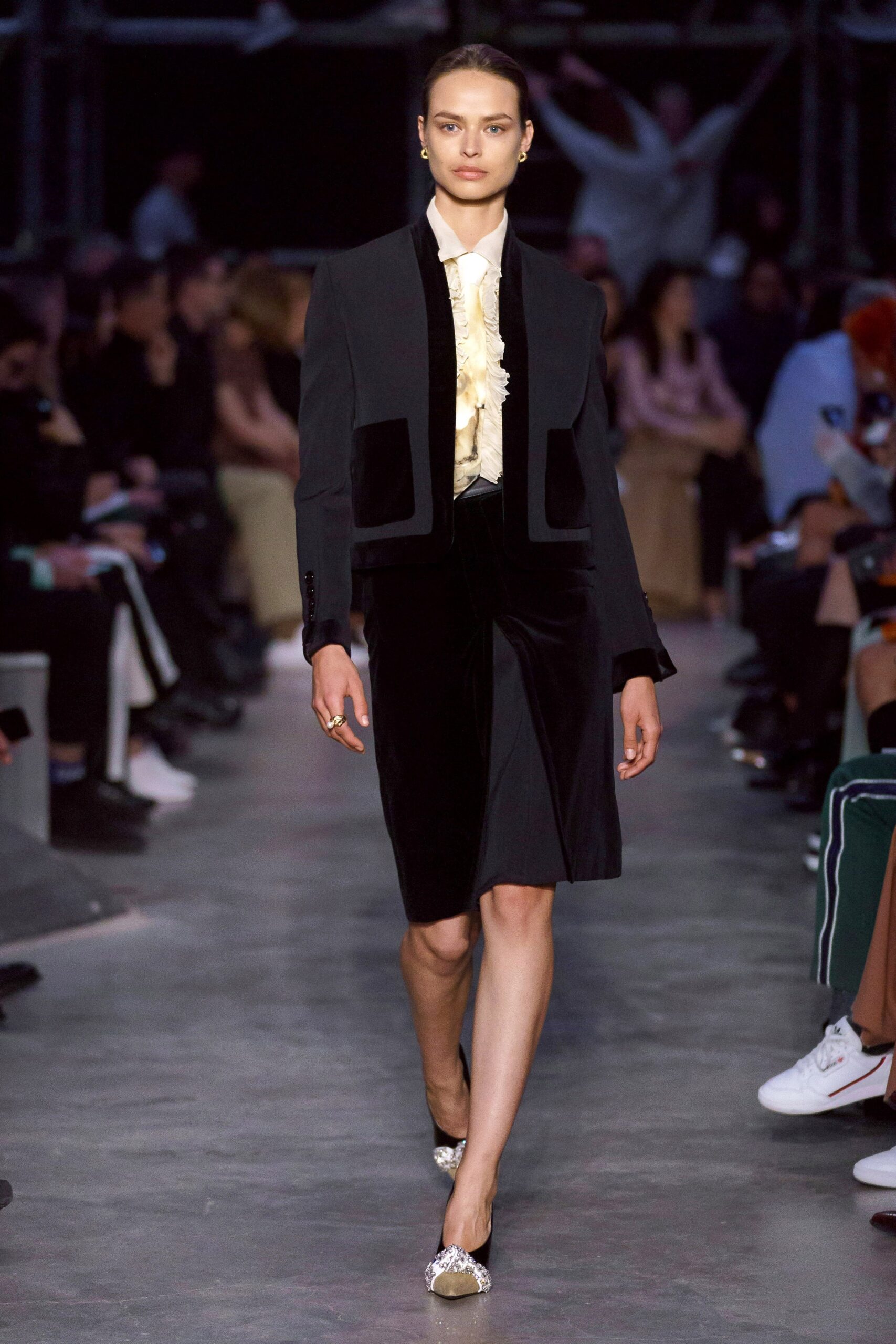 Burberry F/W 19 Menswear Look 1096