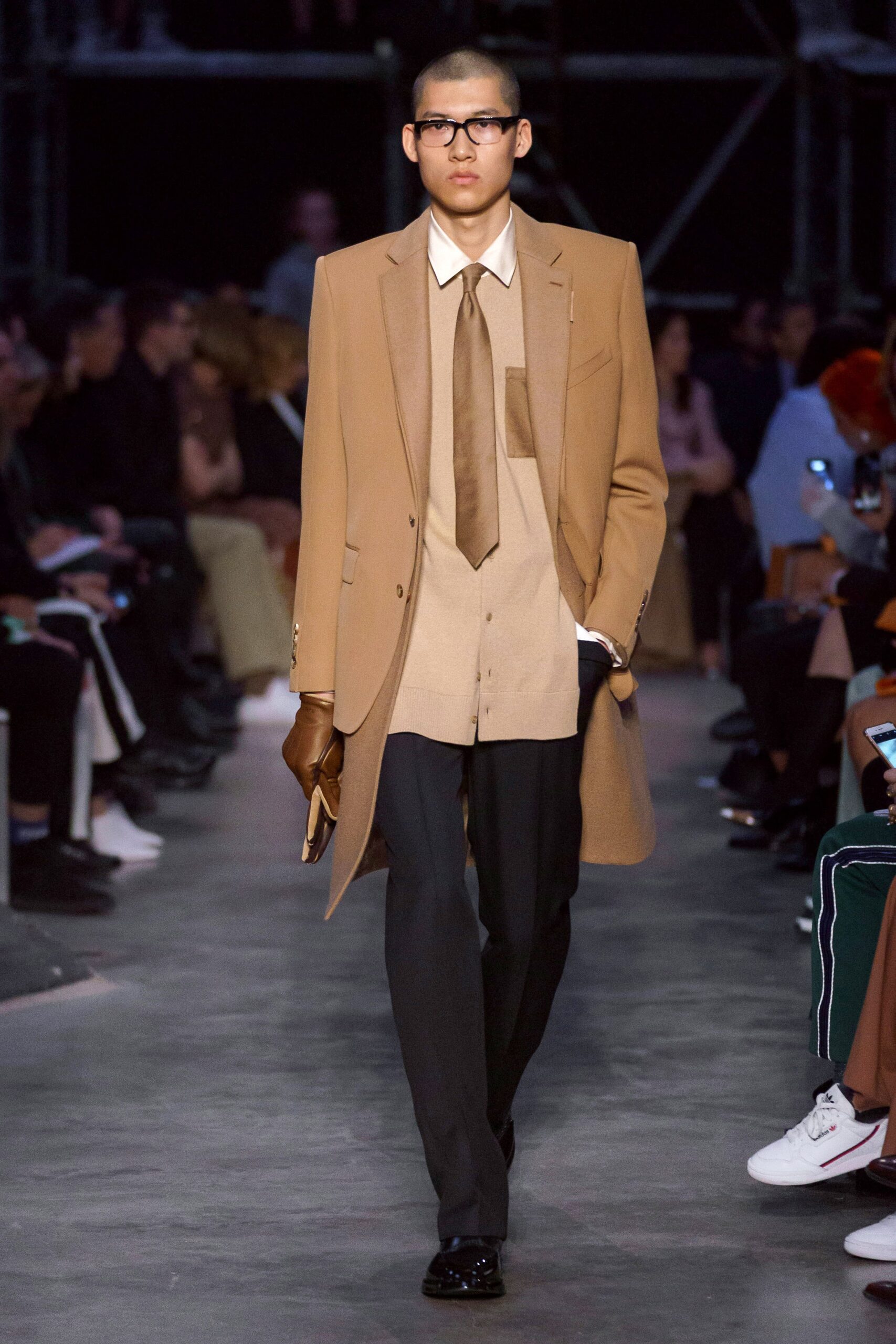 Burberry F/W 19 Menswear Look 1259