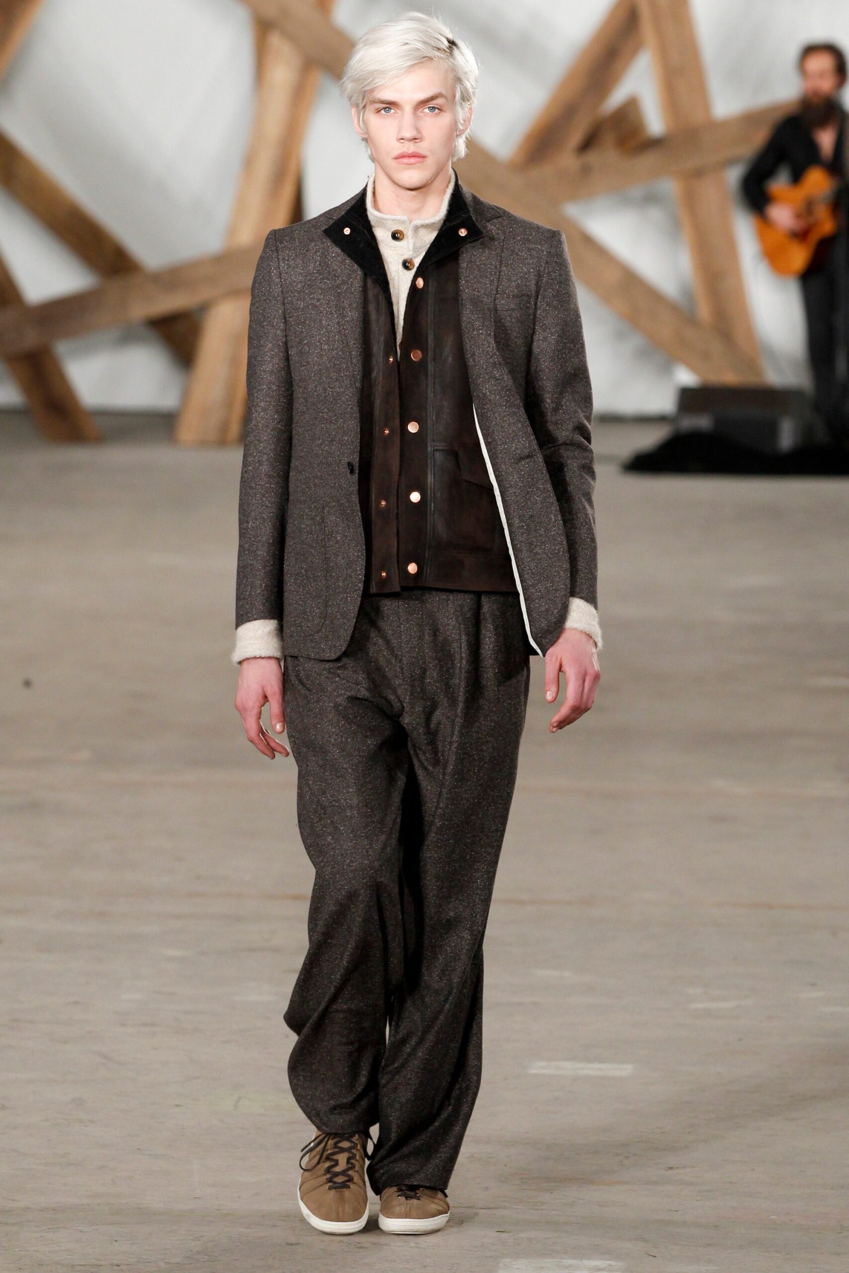 gray tailored wool blazer