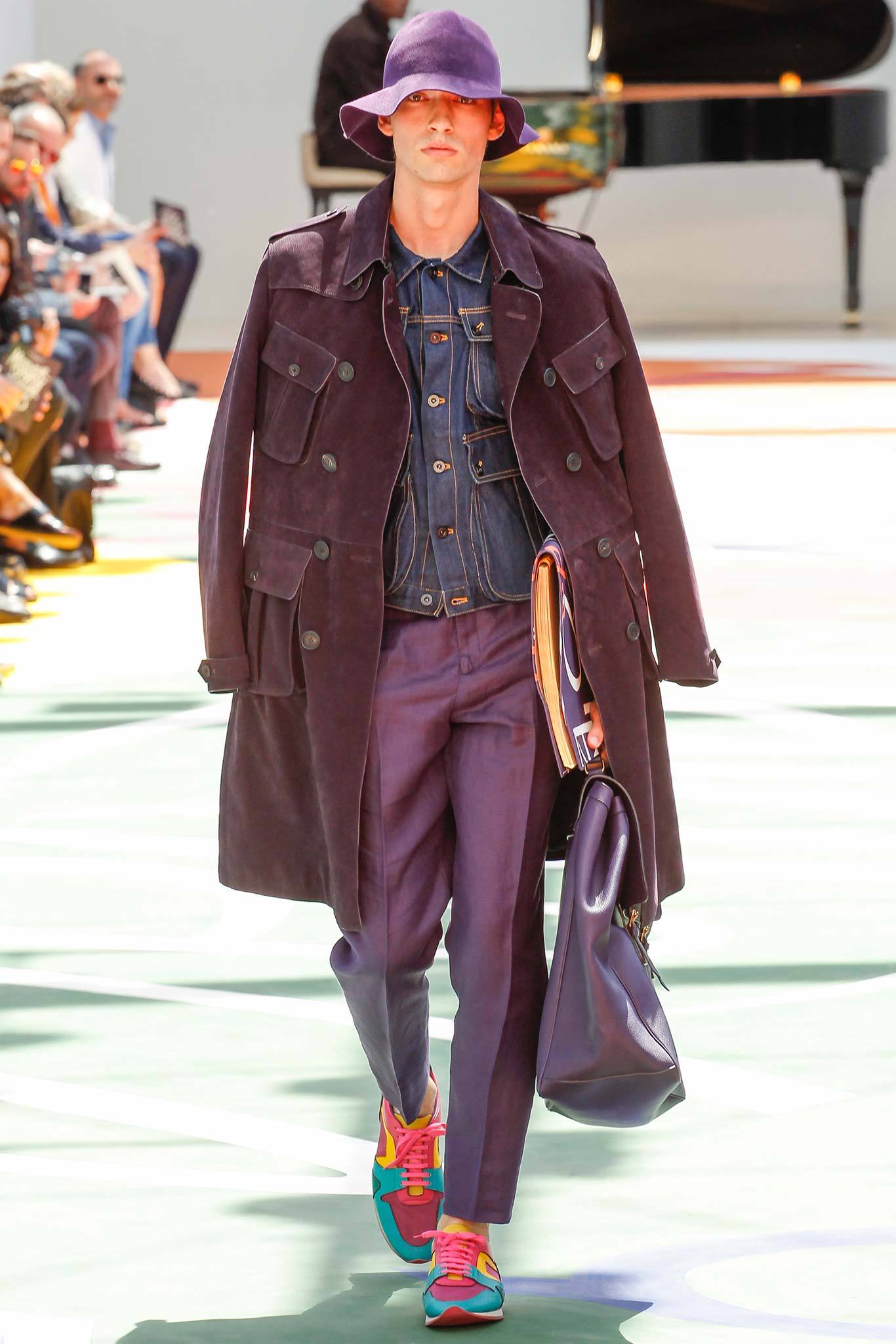 Burberry S/S 15 Menswear Look 1