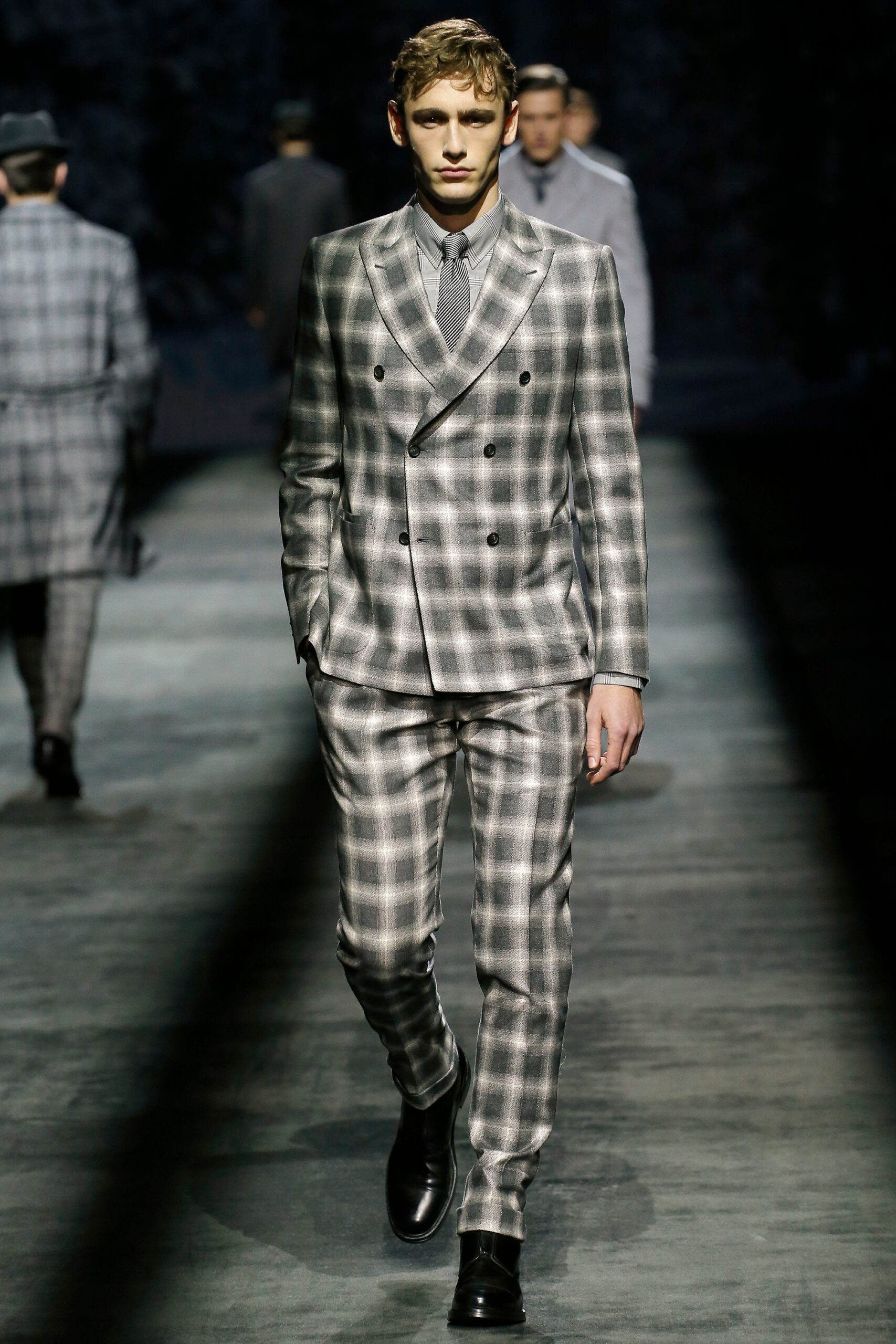 Brioni F/W 16 Menswear Look 36