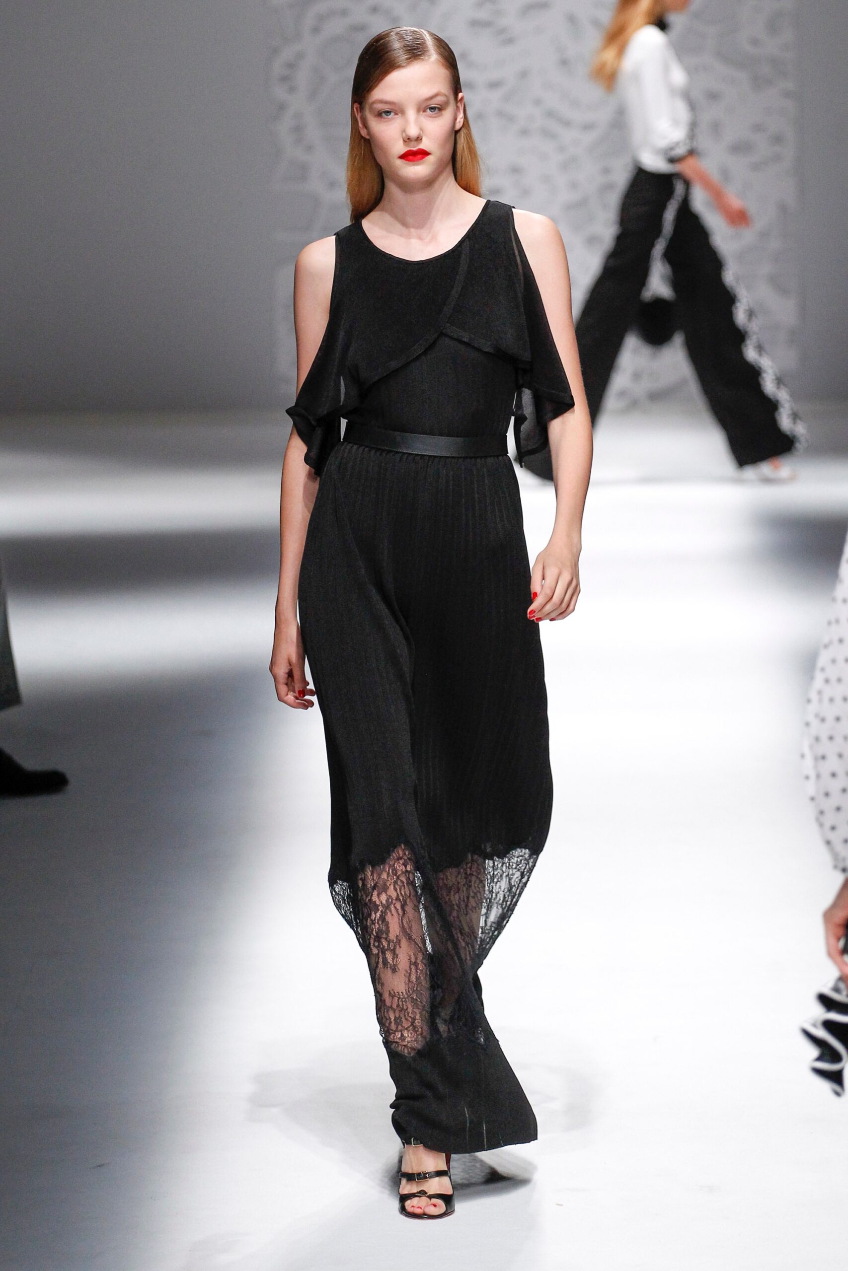 Blumarine S/S 18 Look 74