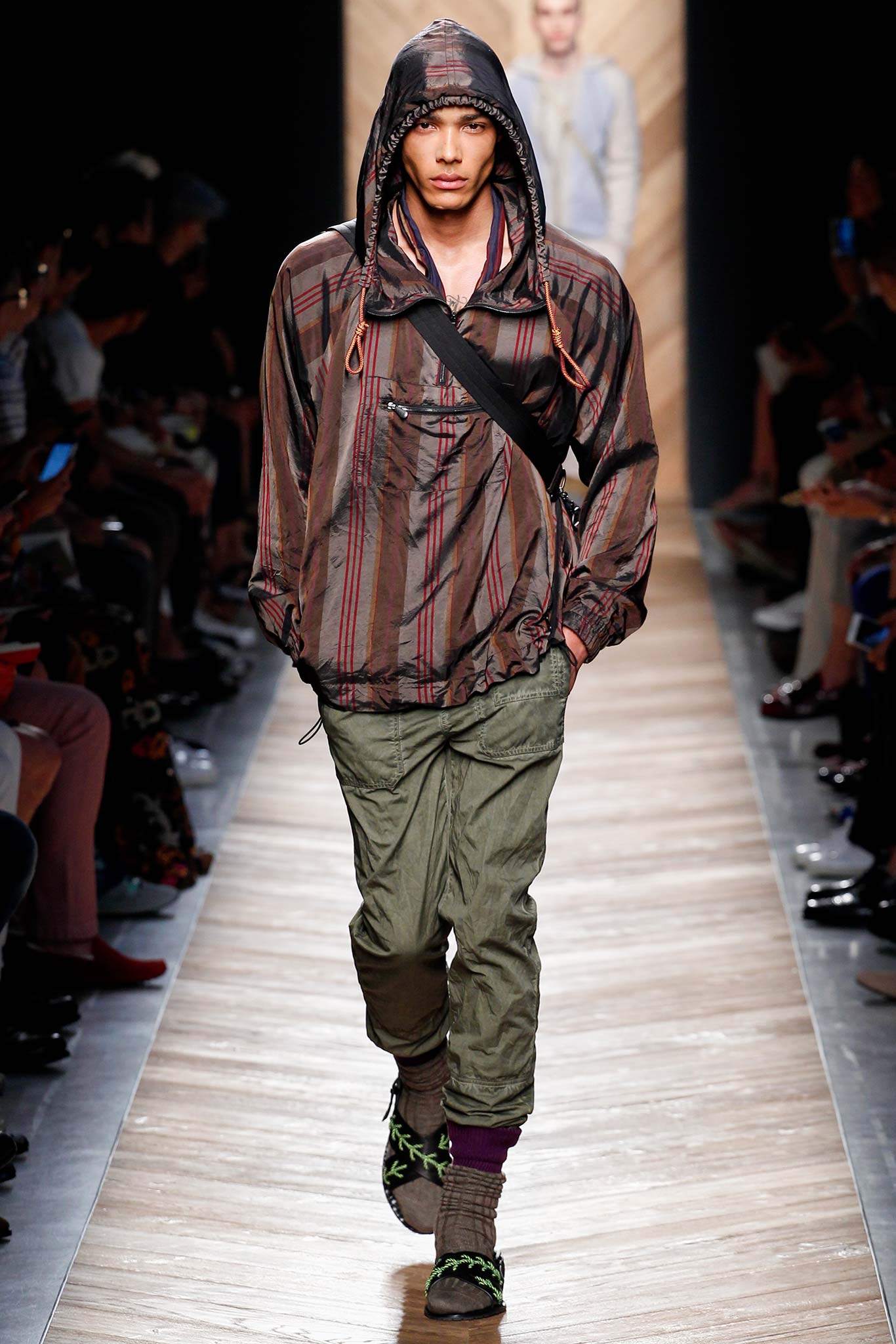Bottega Veneta S/S 16 Menswear Look 69