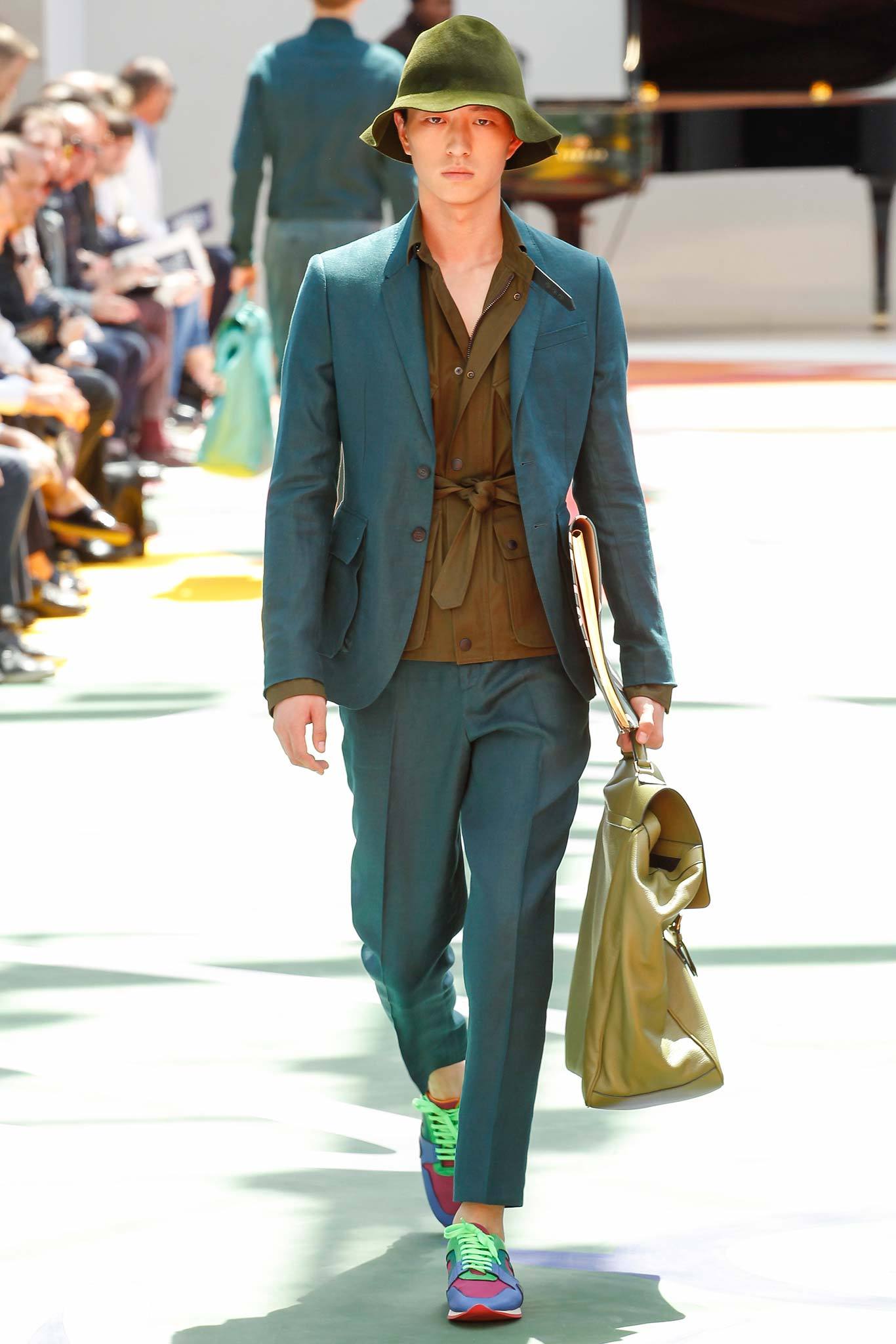 Burberry S/S 15 Menswear Look 48