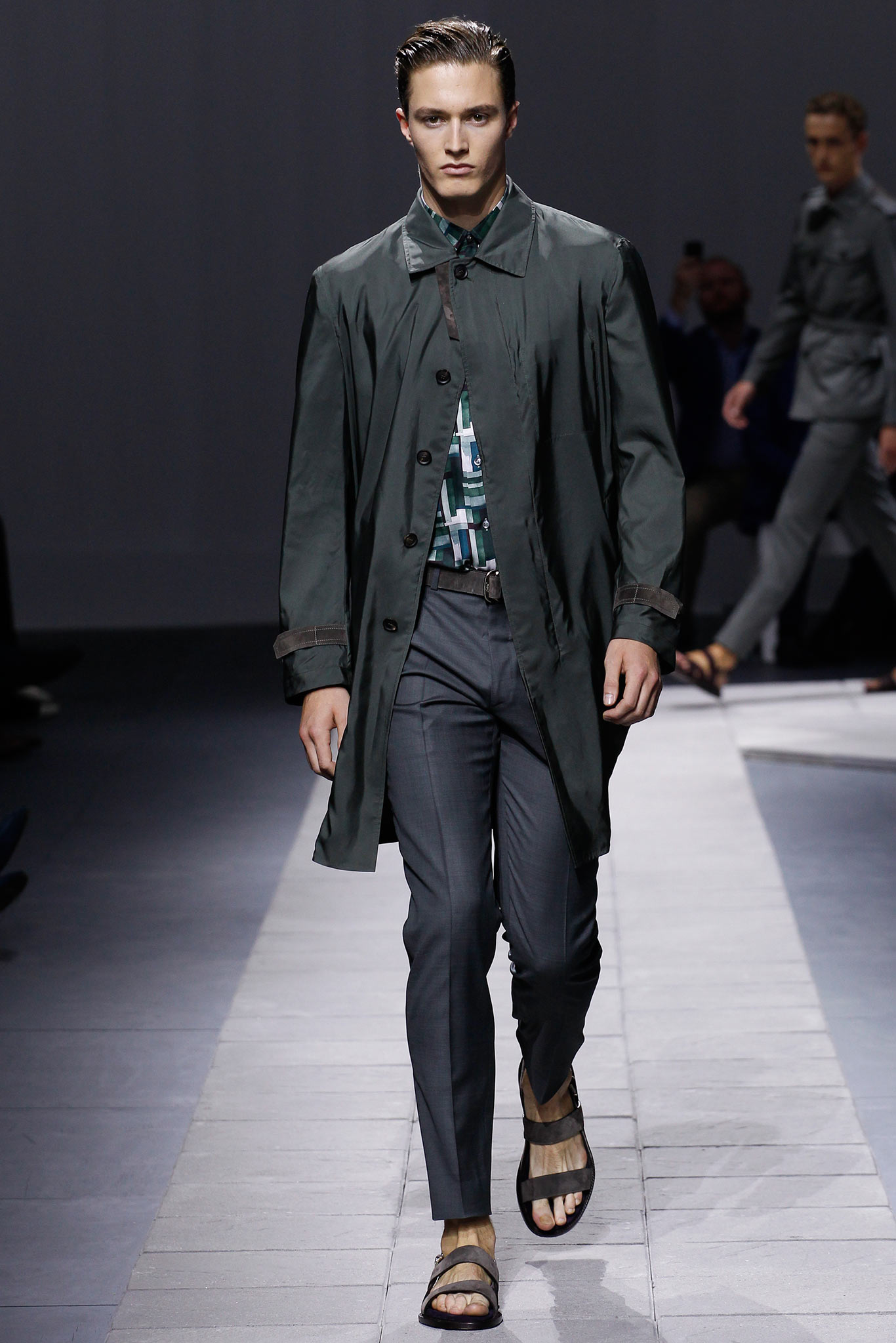 Brioni S/S 16 Menswear Look 109