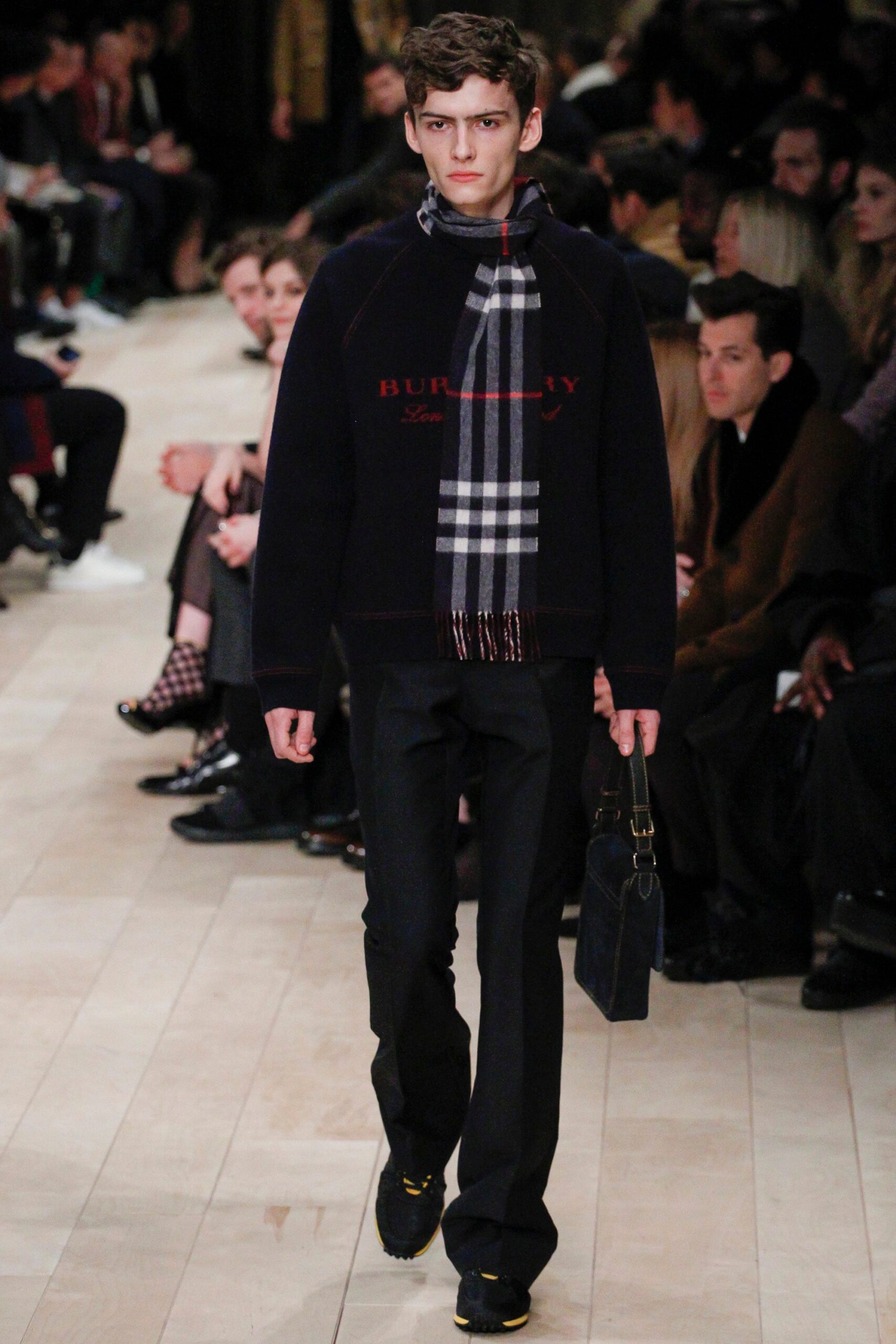 Burberry F/W 16 Menswear Look 189