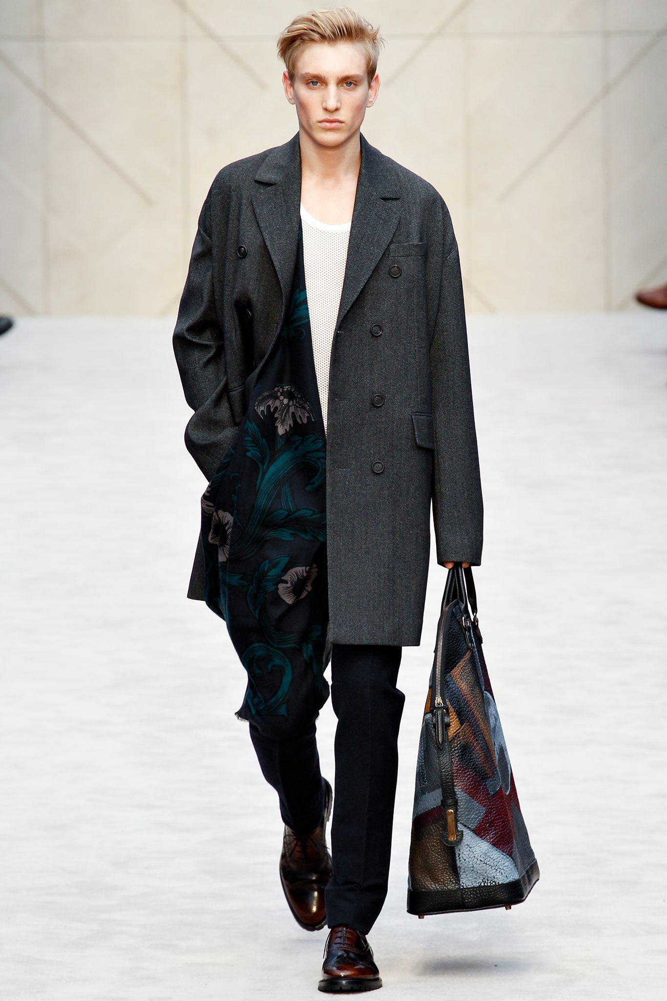 Burberry F/W 14 Menswear Look 128