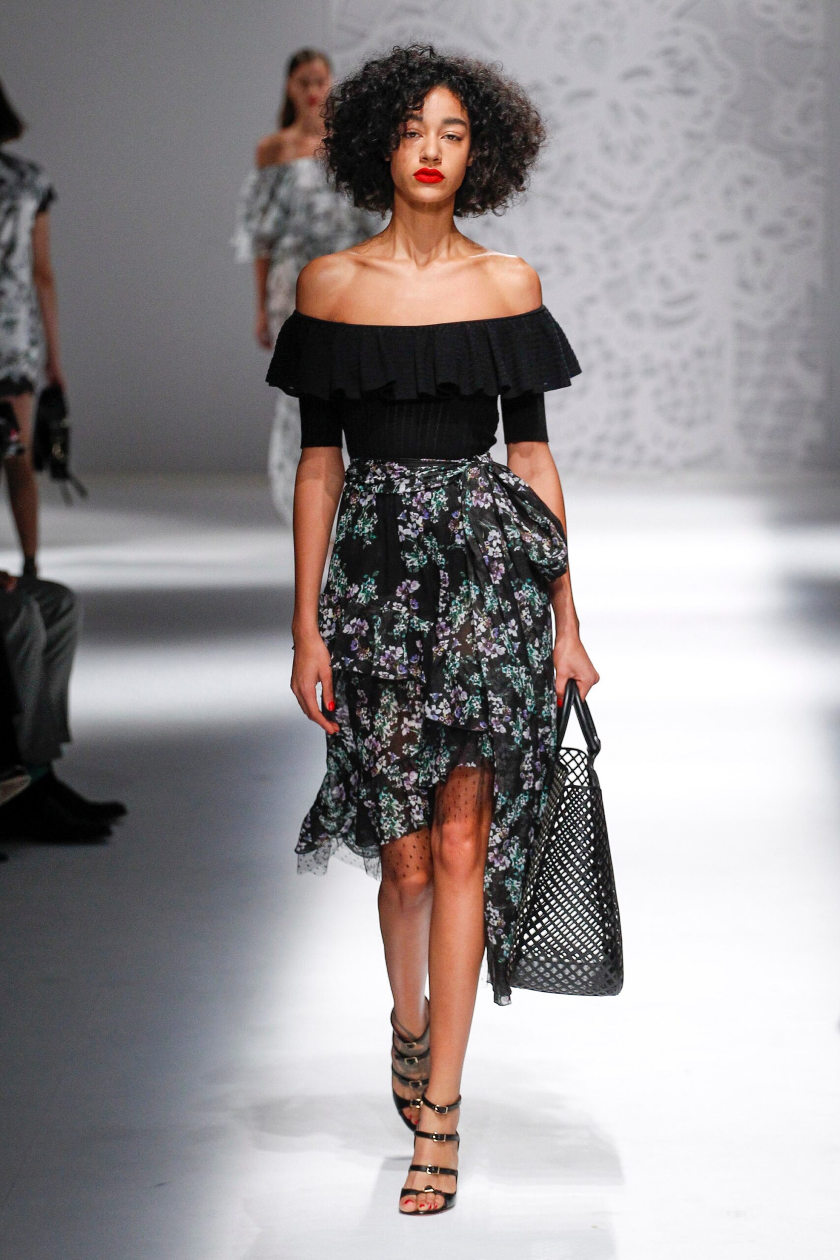Blumarine S/S 18 Look 217