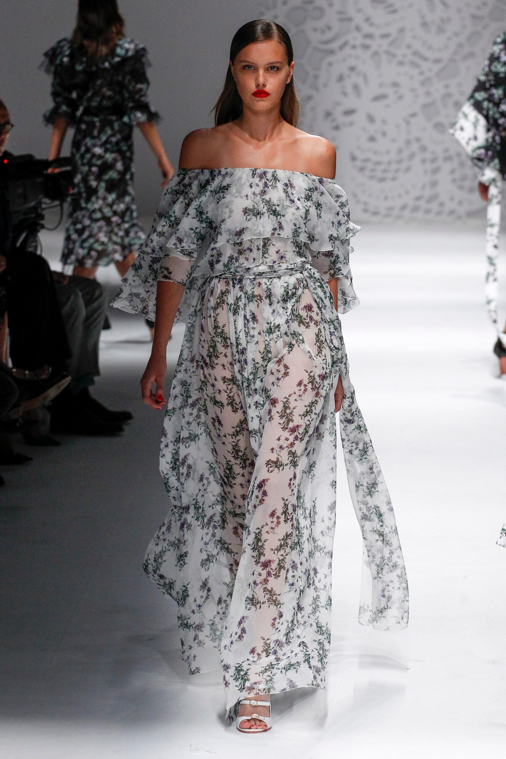 Blumarine S/S 18 Look 223