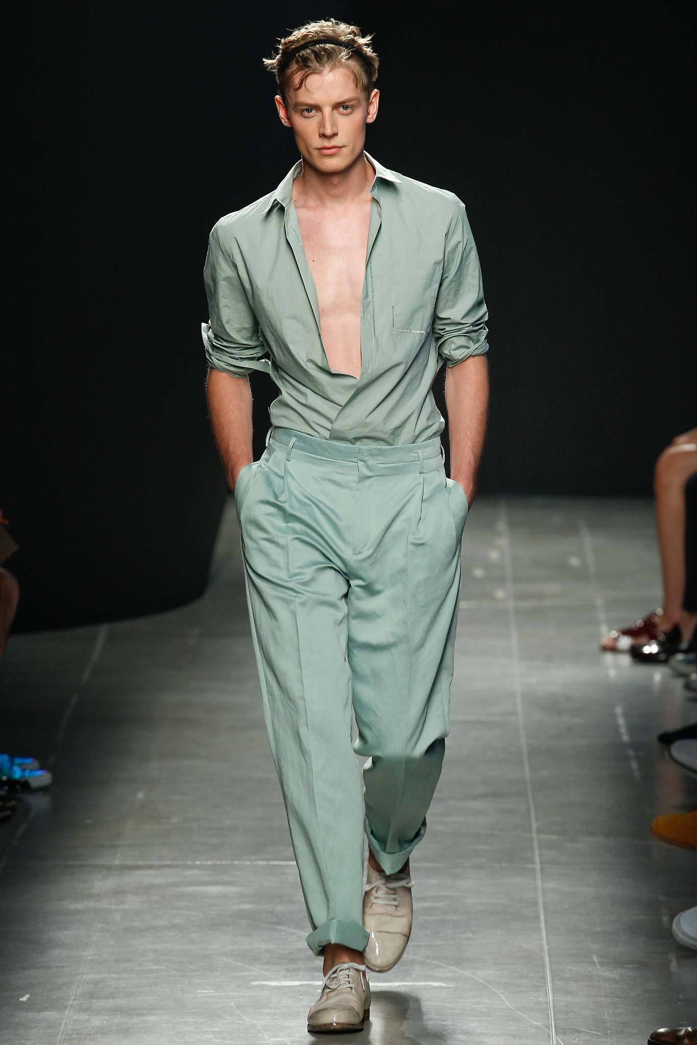 Bottega Veneta S/S 15 Menswear Look 222
