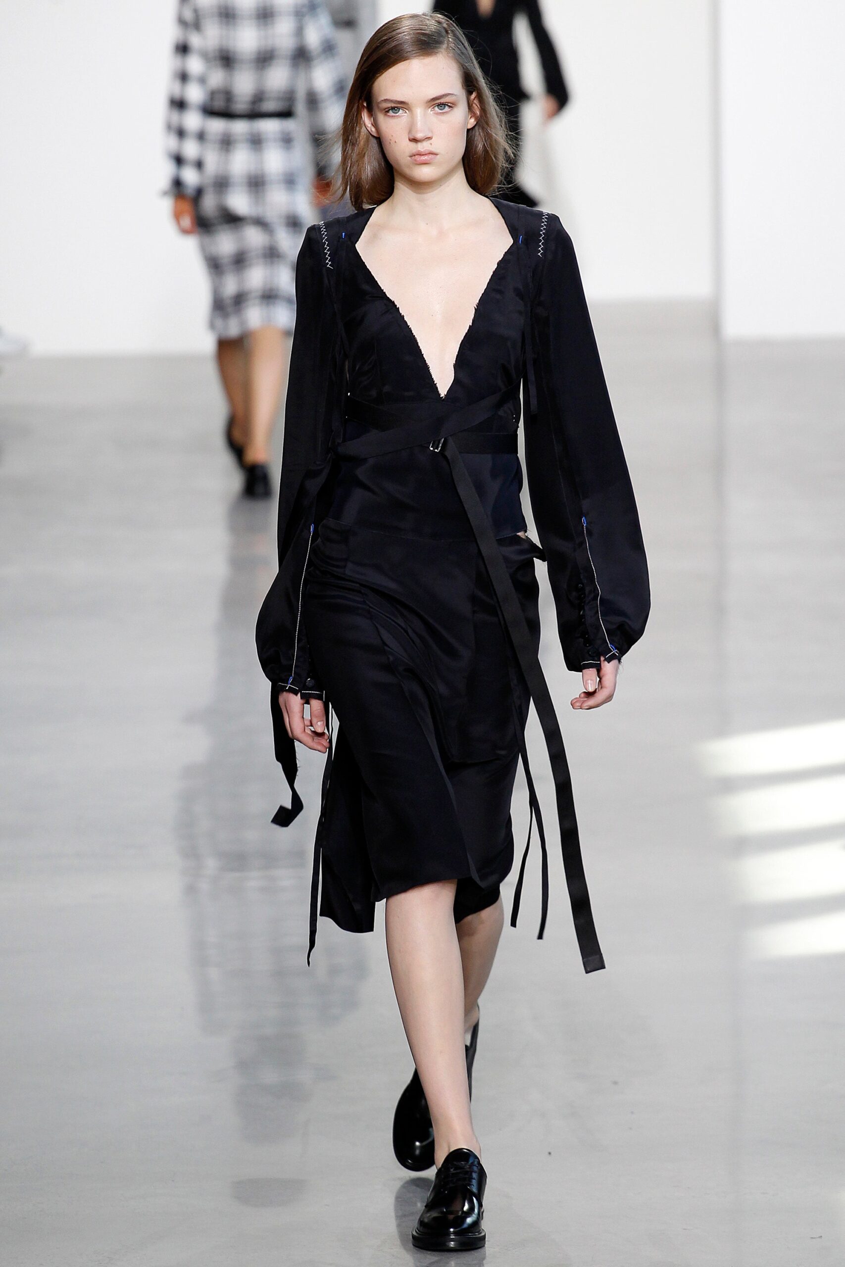 Calvin Klein Collection F/W 16 Look 126