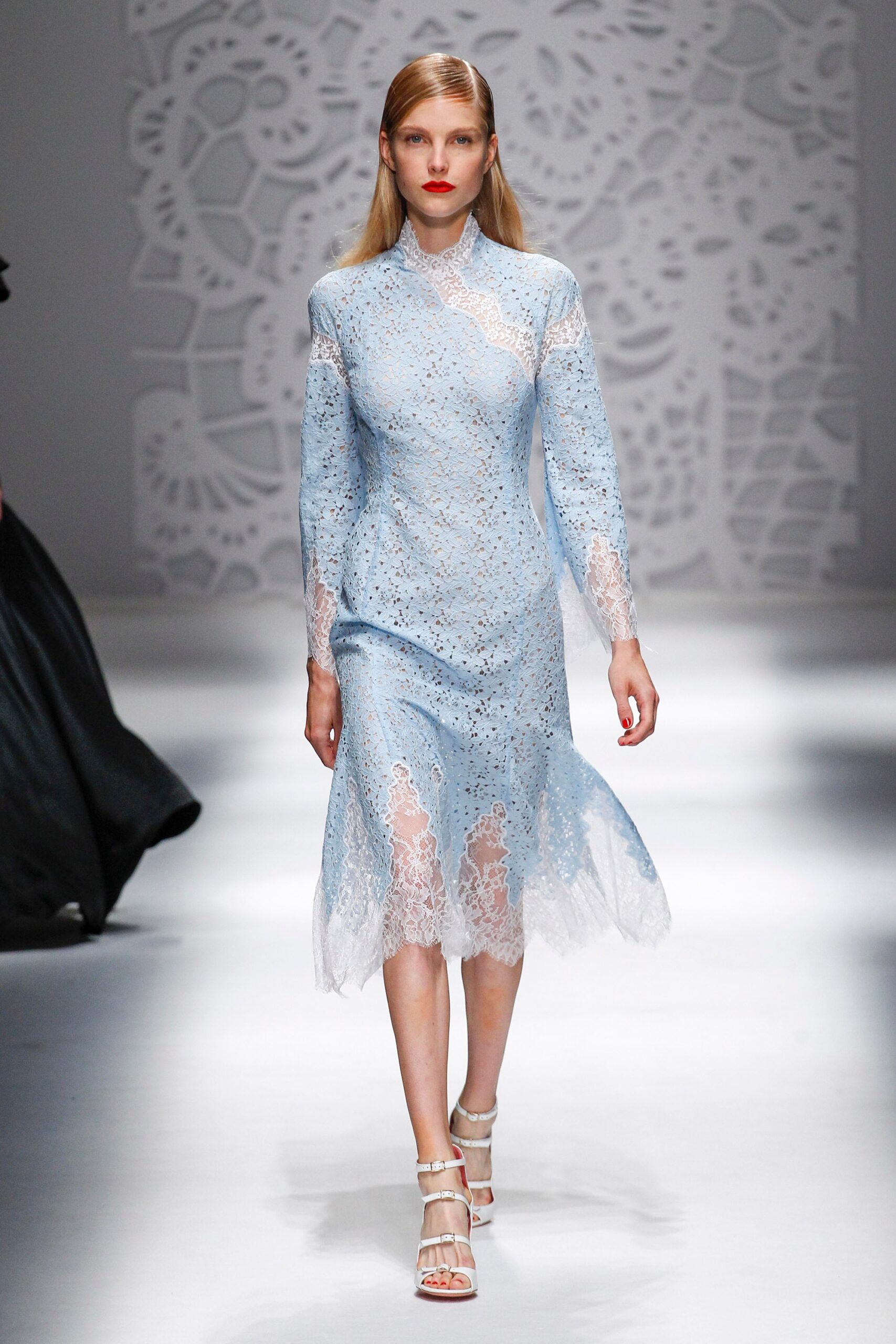 Blumarine S/S 18 Look 326