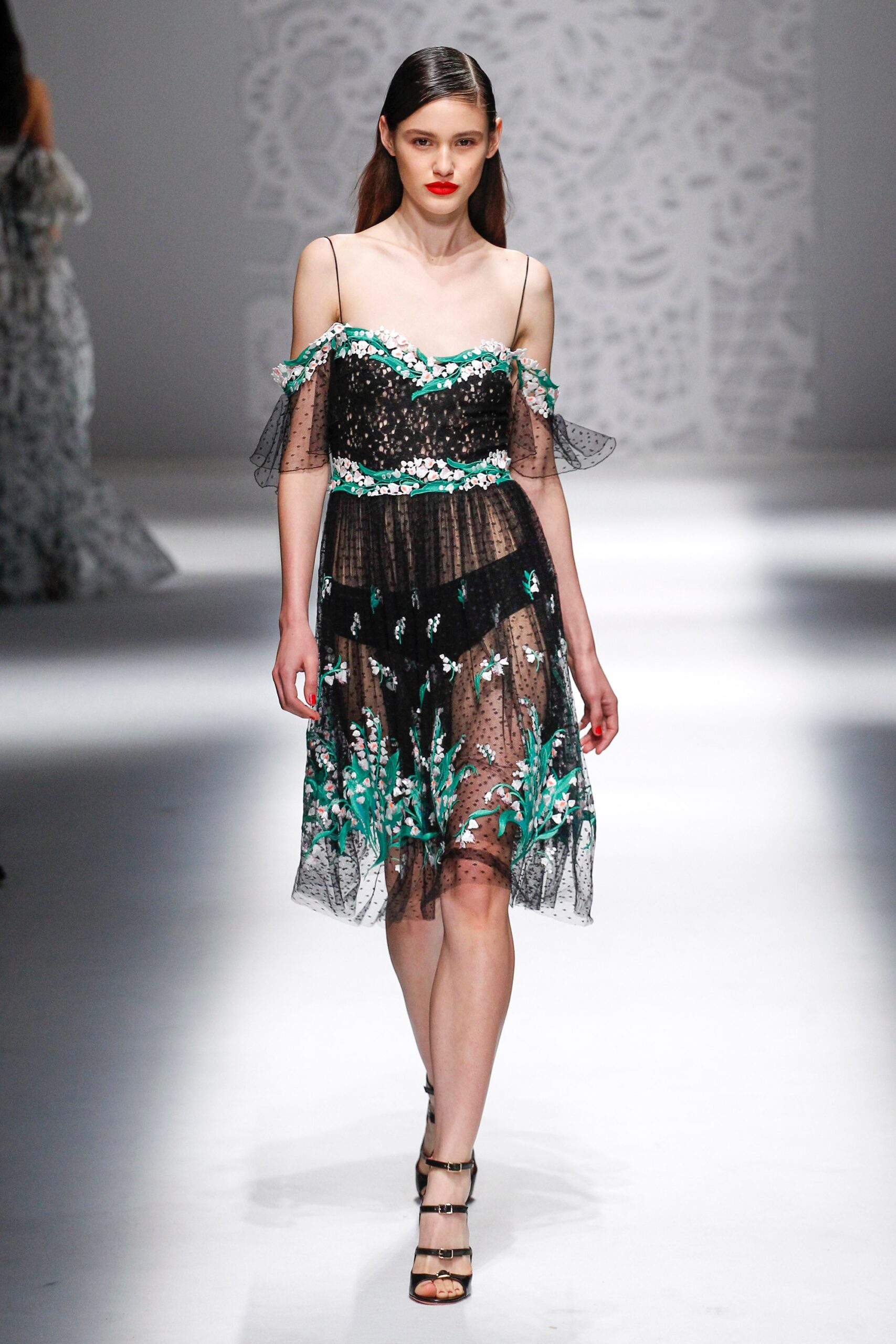 Blumarine S/S 18 Look 330